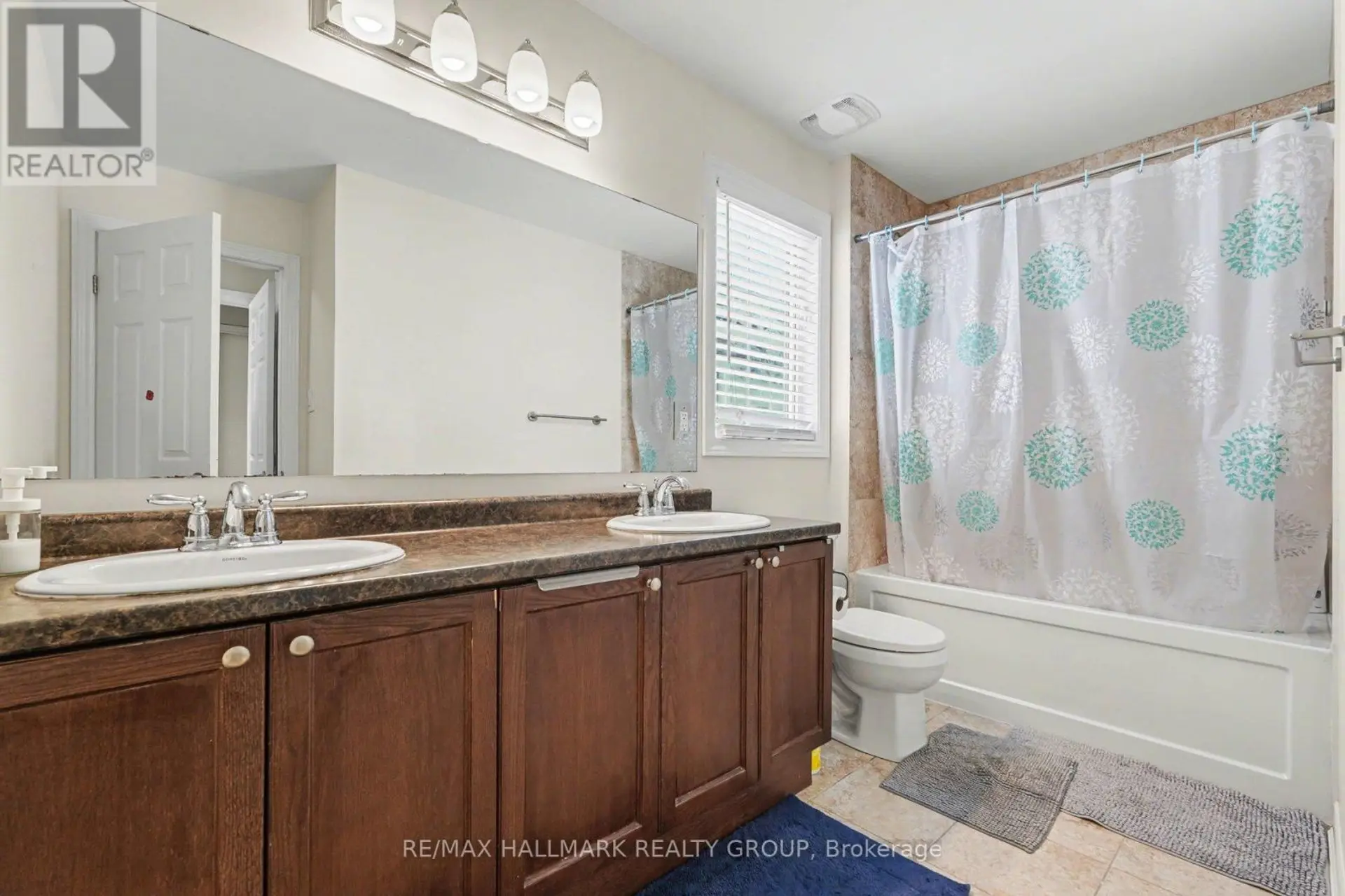 217 BENSINGER WAY - Image 15