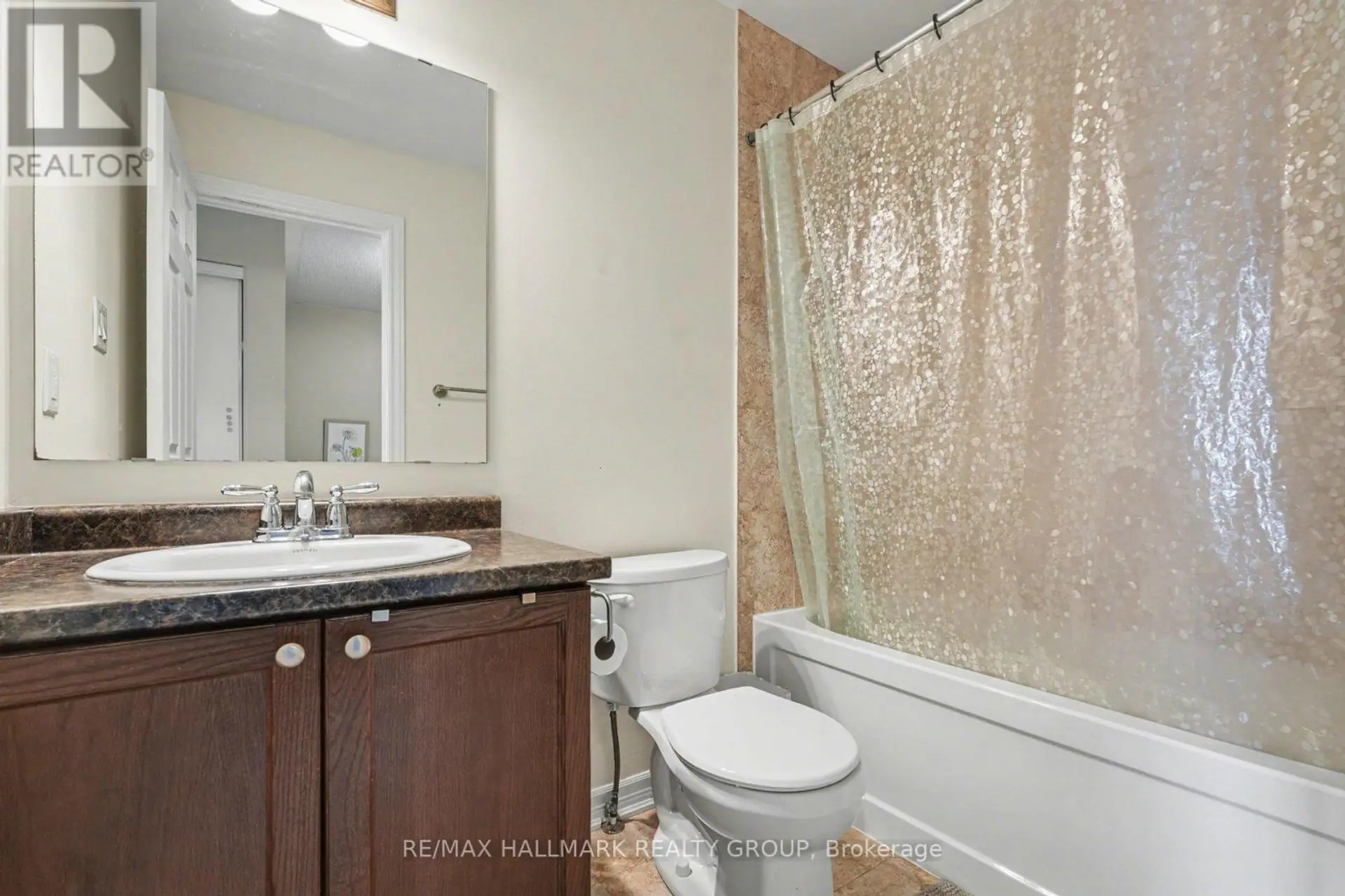 217 BENSINGER WAY - Image 18
