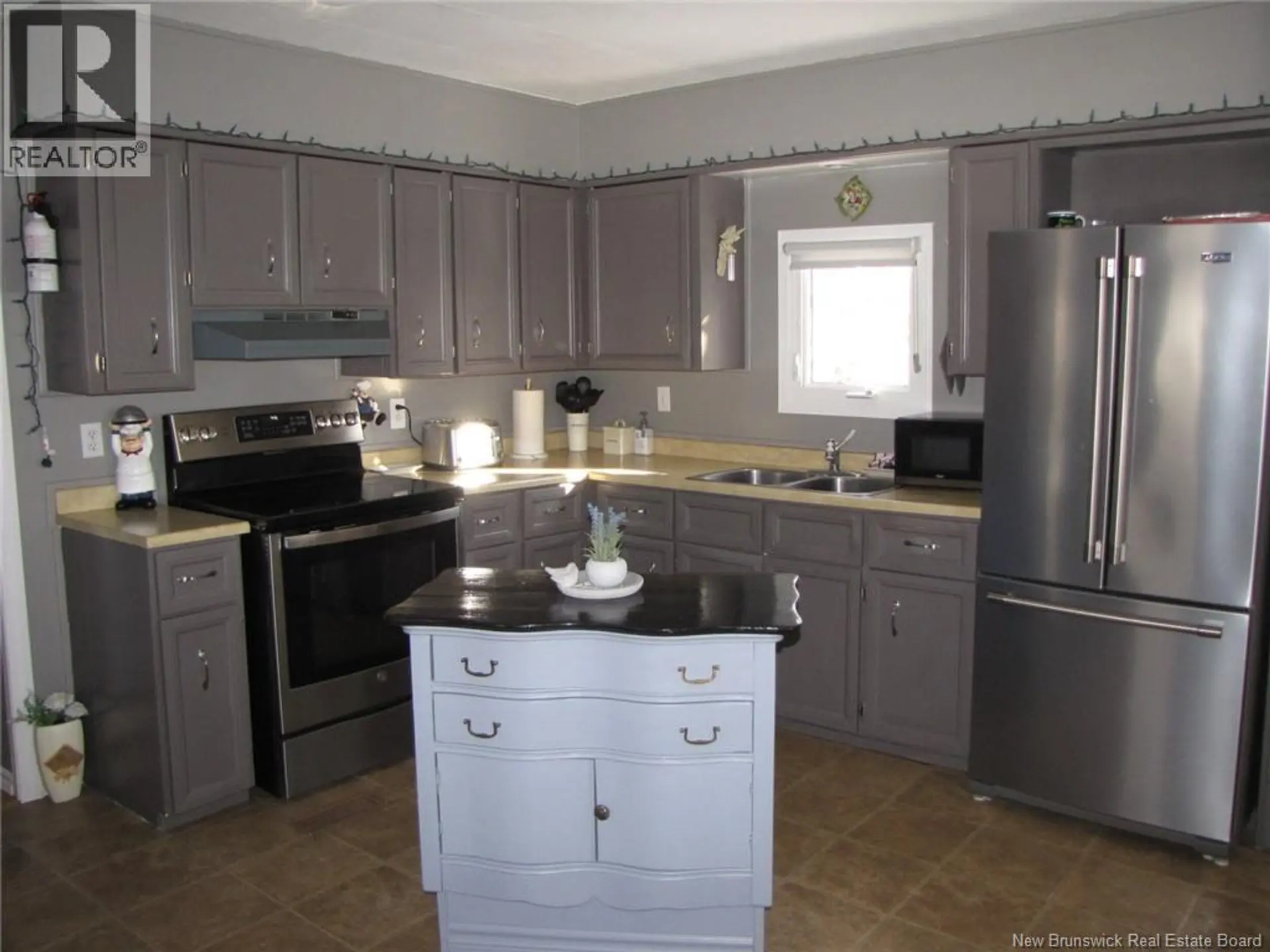 12 Pinetree Street - Image 12