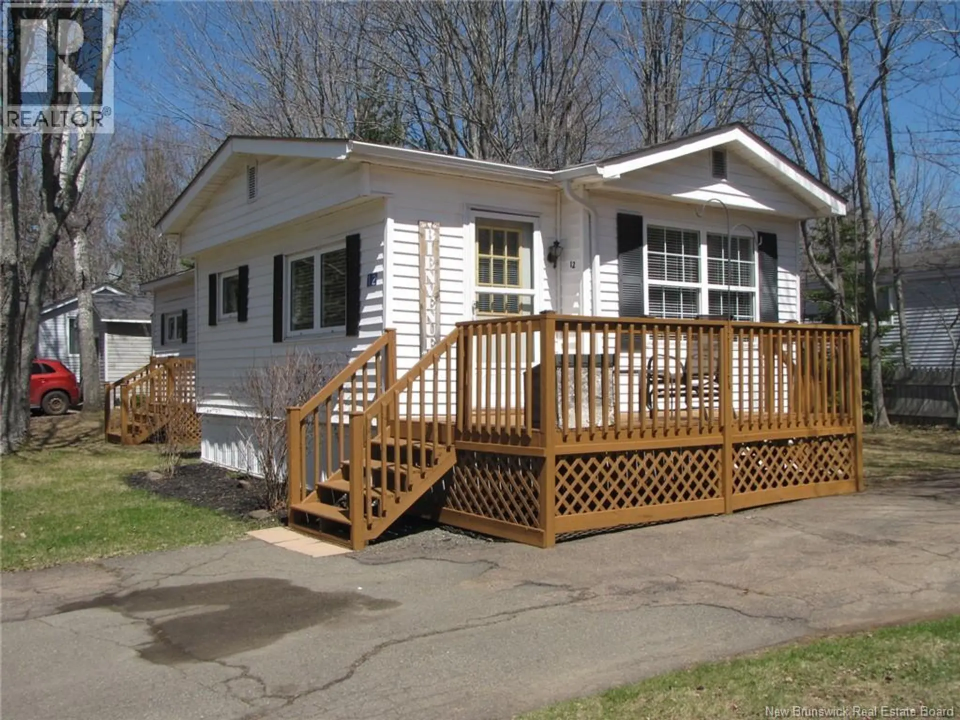 12 Pinetree Street - Image 1