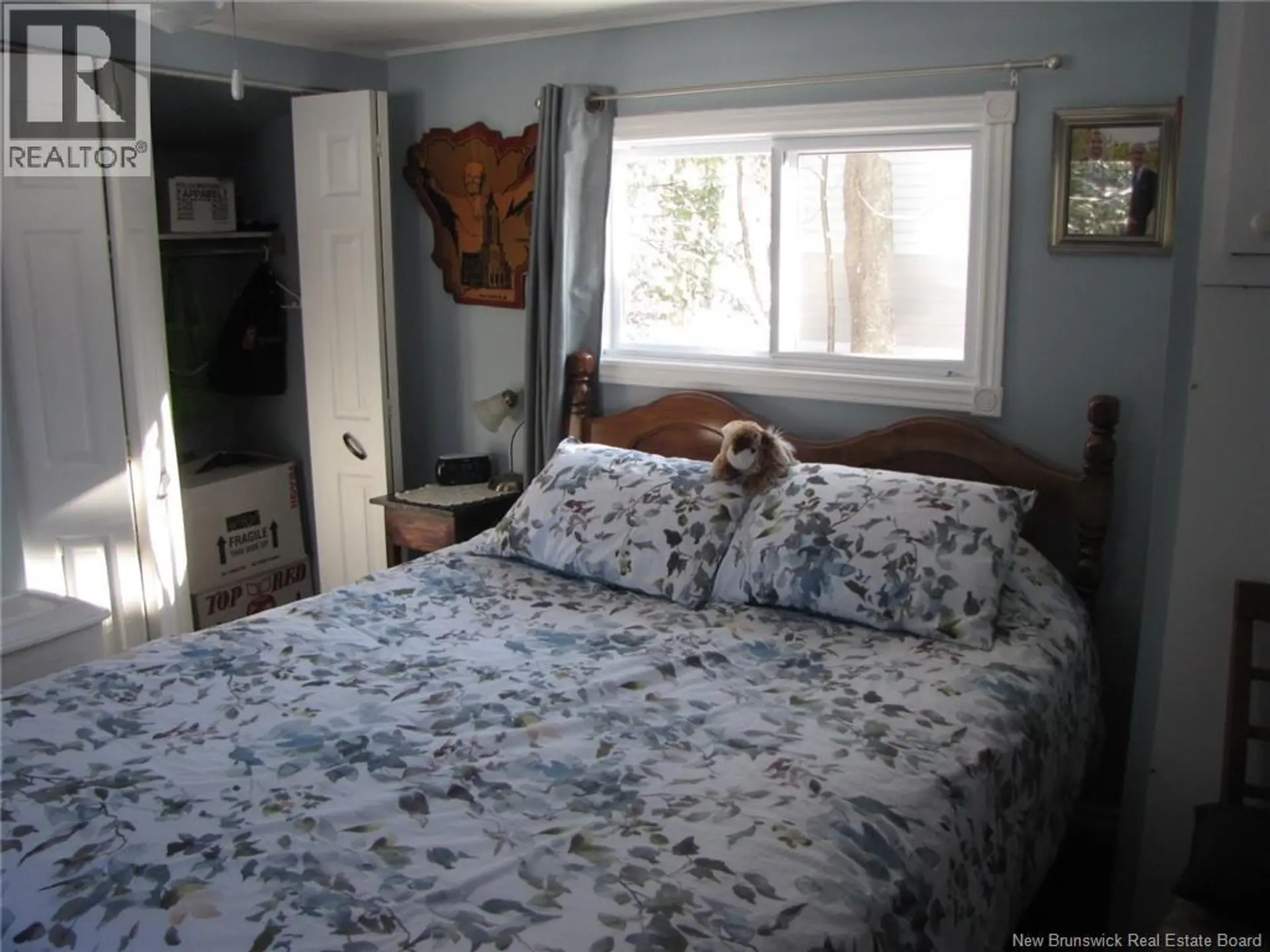 12 Pinetree Street - Image 18