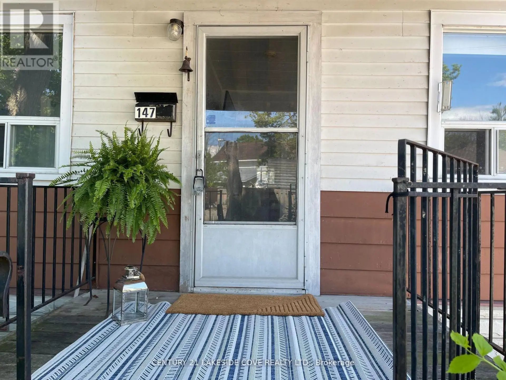 147 DUFFERIN STREET - Image 11