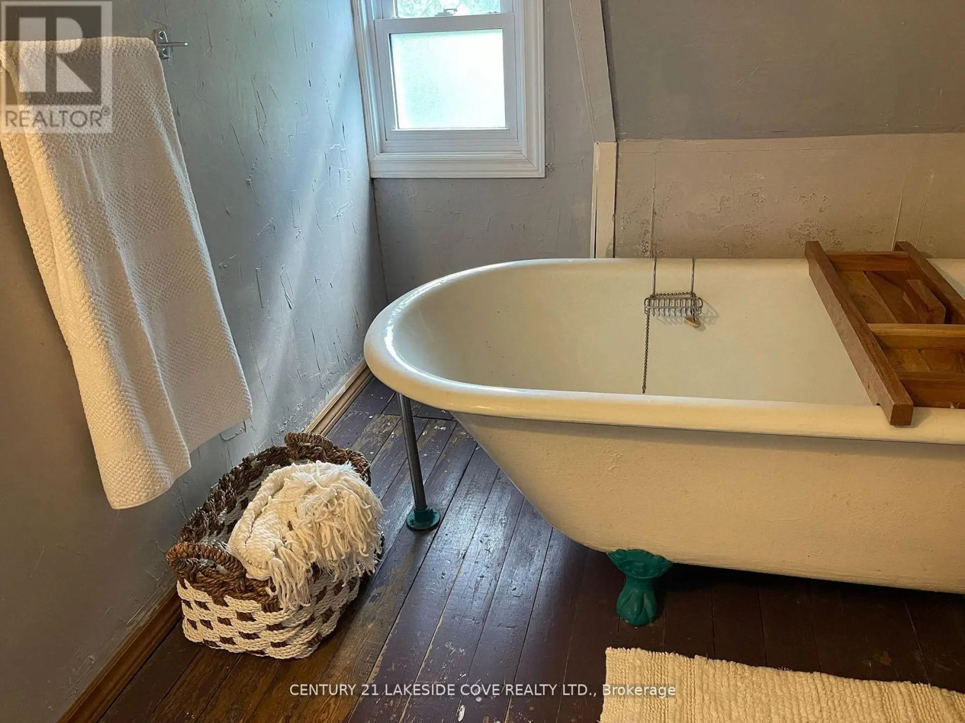 147 DUFFERIN STREET - Image 16