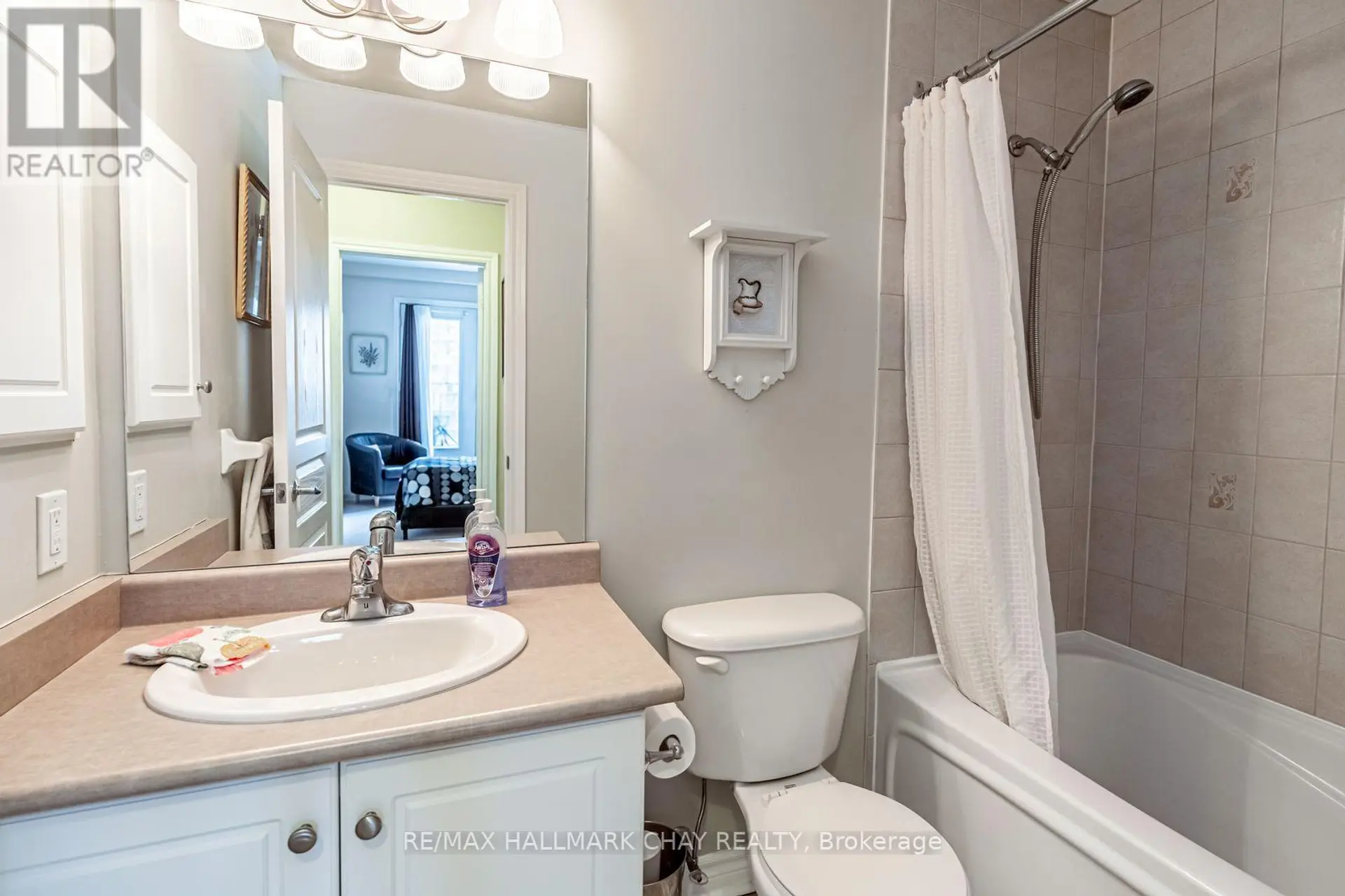 #319 1415 LAWRENCE AVENUE W - Image 8