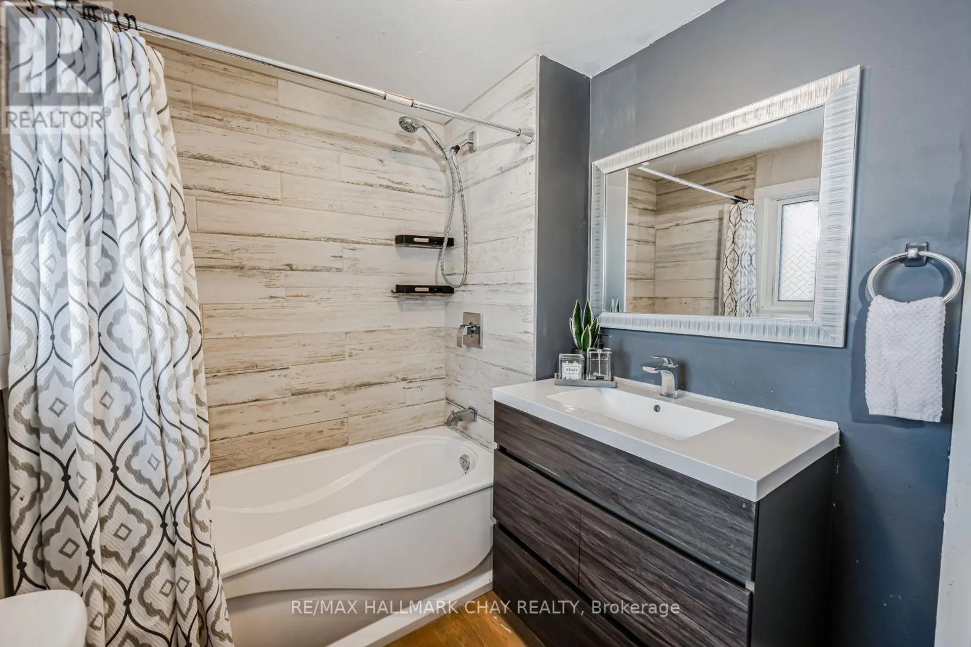 17 WALKER AVENUE - Image 11