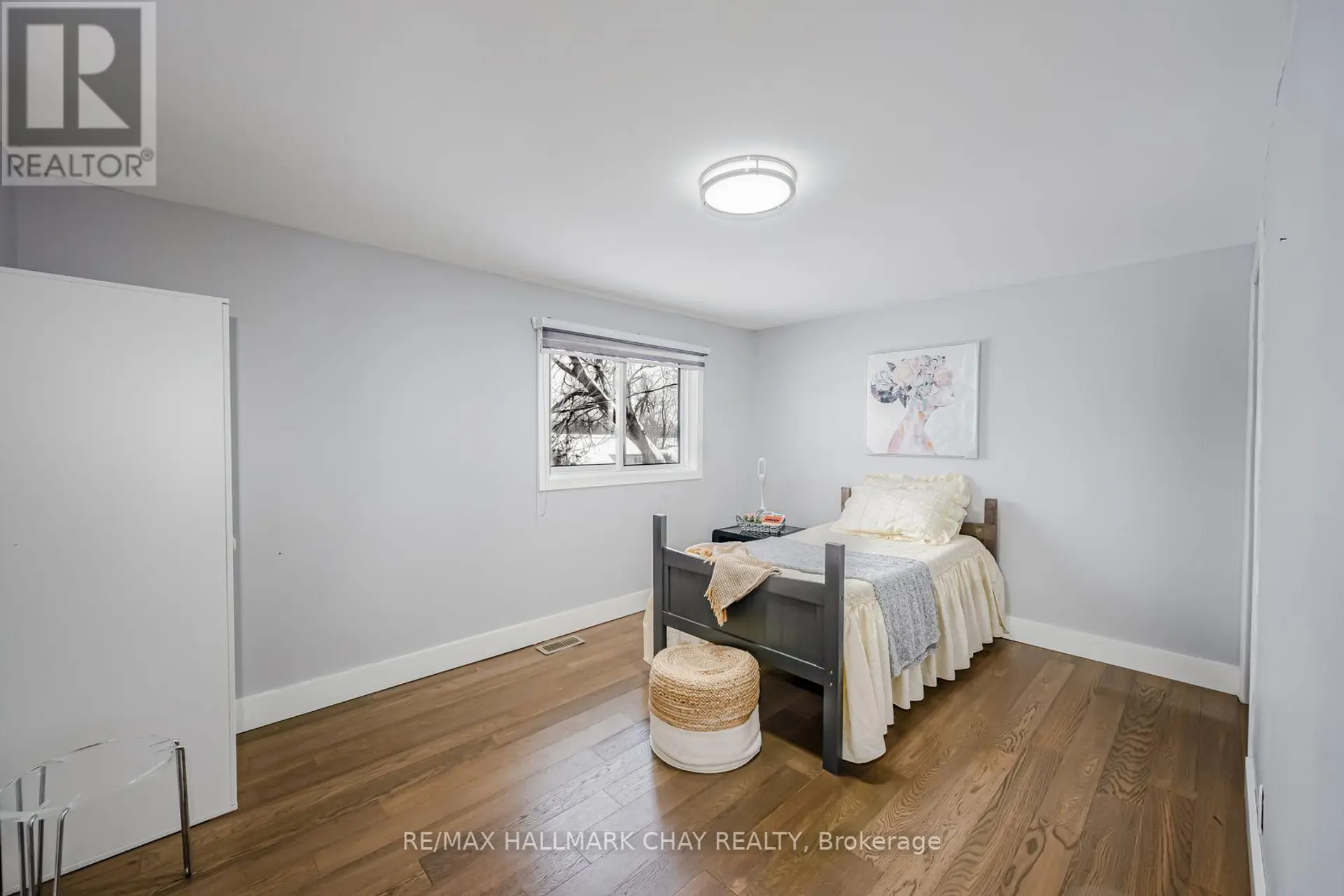 17 WALKER AVENUE - Image 8