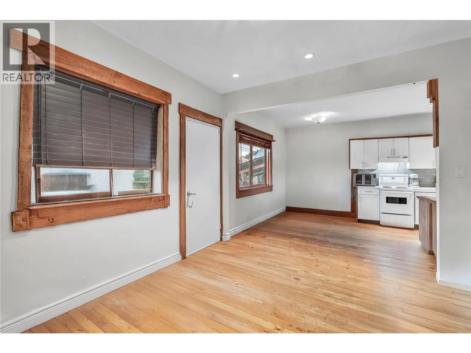 Property at 511 SIMILKAMEEN Avenue, Princeton, BC