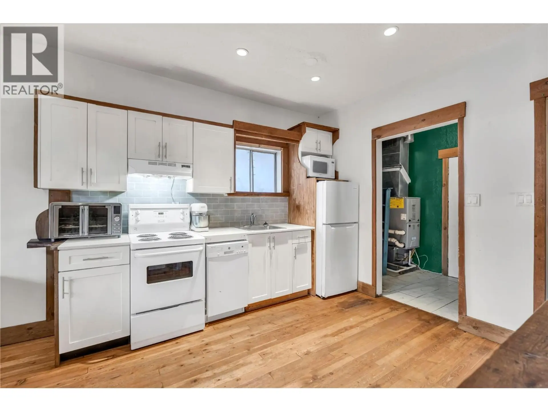 Property at 511 SIMILKAMEEN Avenue, Princeton, BC