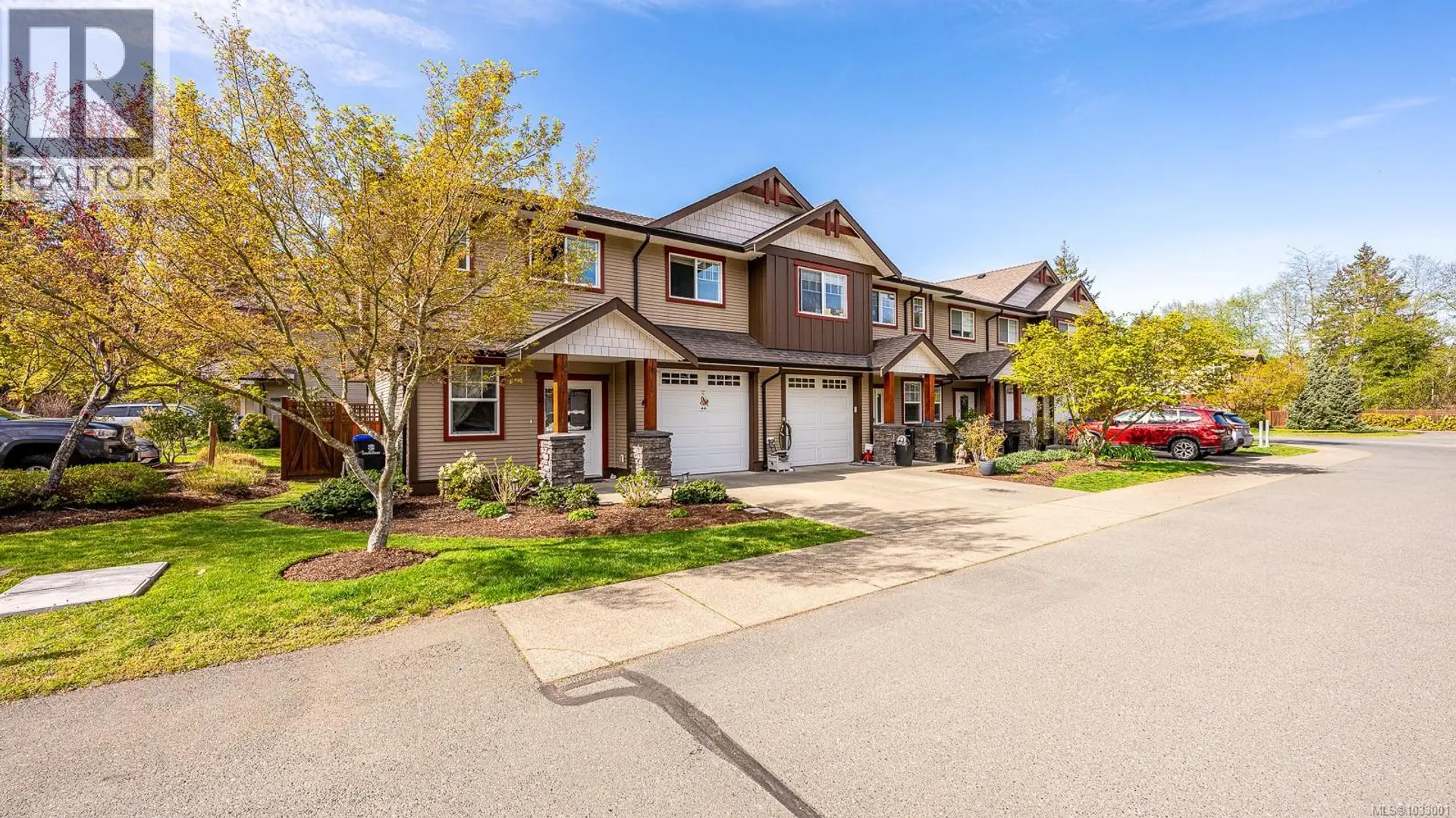 Property at #13 2112 Cumberland Rd, Courtenay, BC