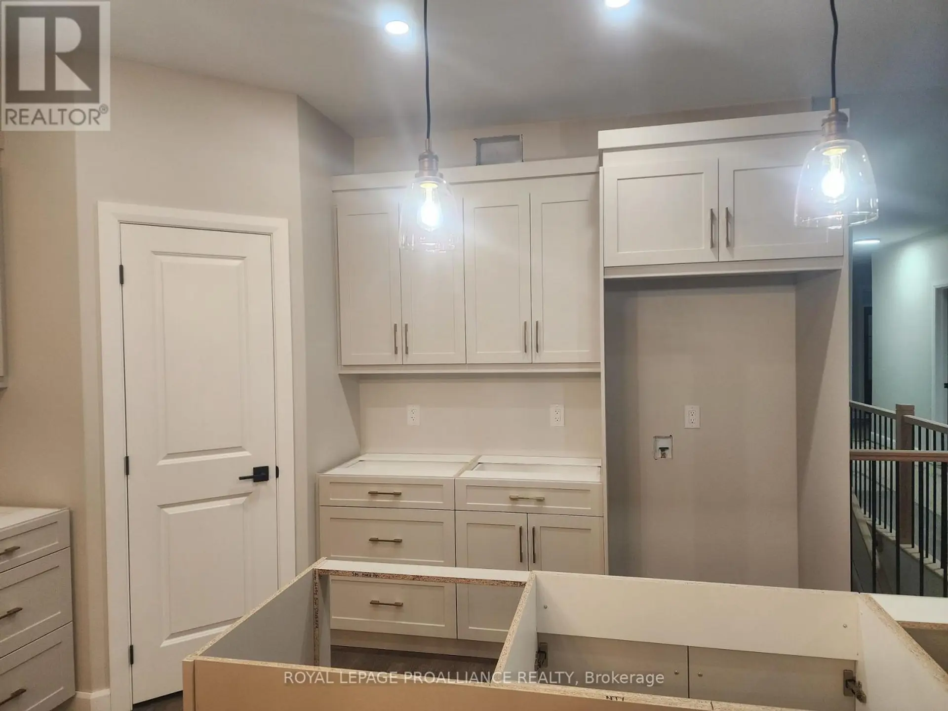 37 ROSEWOOD DRIVE - Image 2