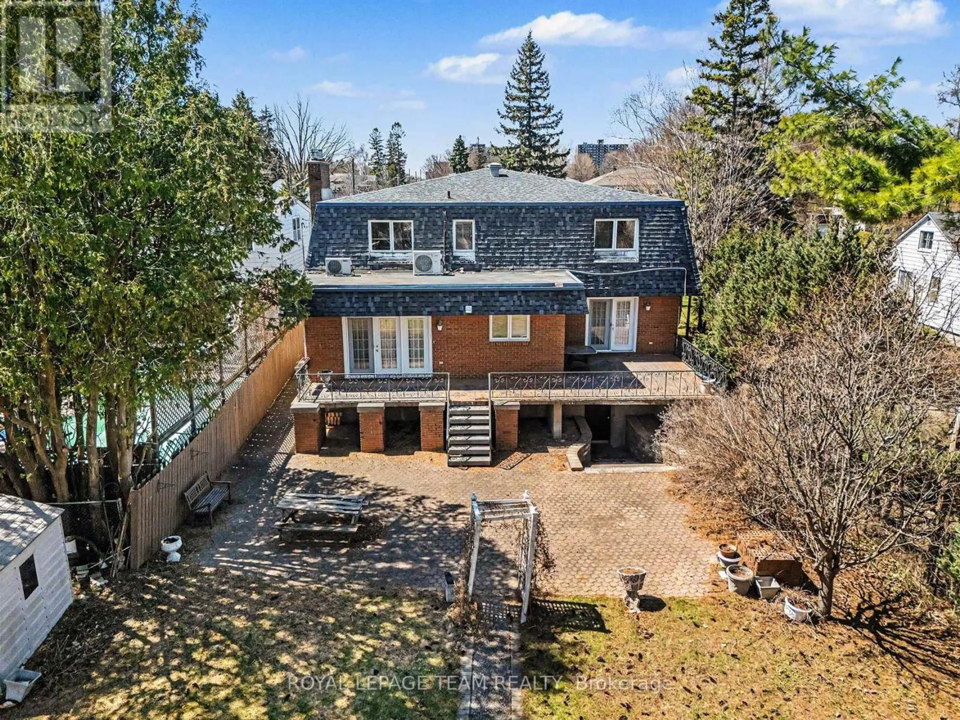 429 ANCASTER AVENUE E - Image 14