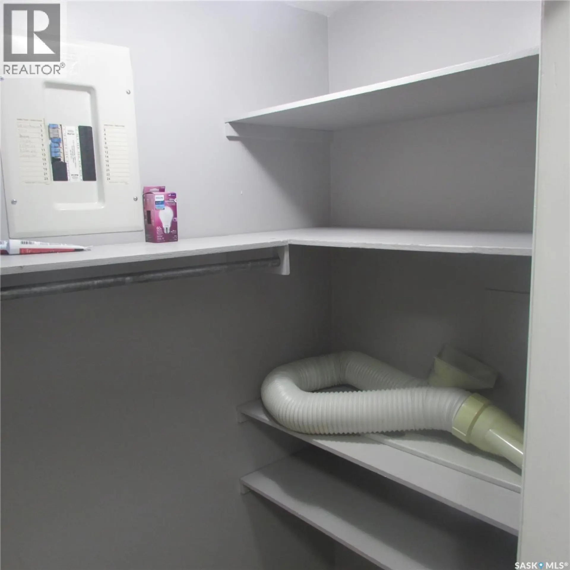 #3 38 Spence STREET - Image 16