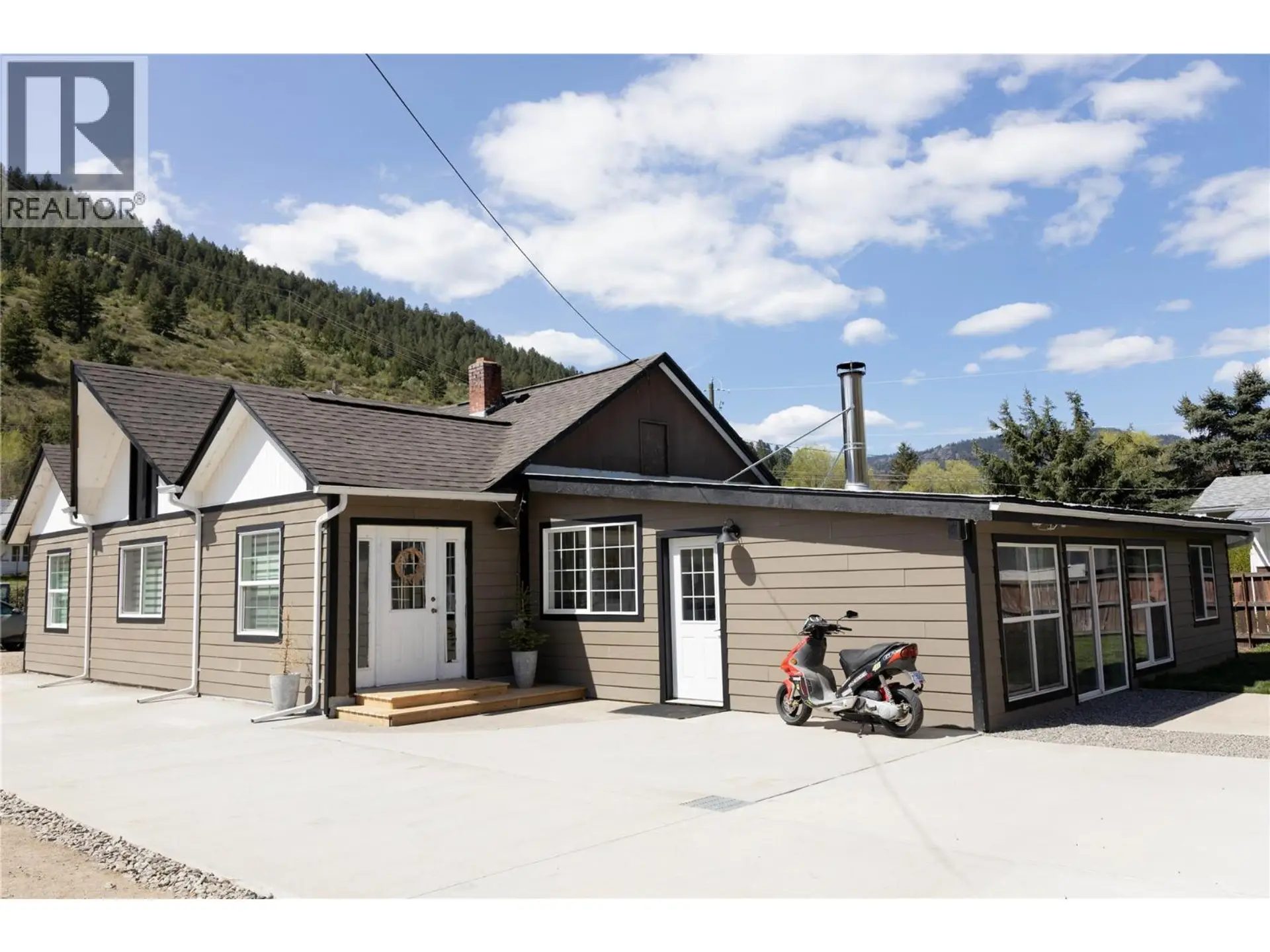 Property at 72 81st Avenue, Grand Forks, BC