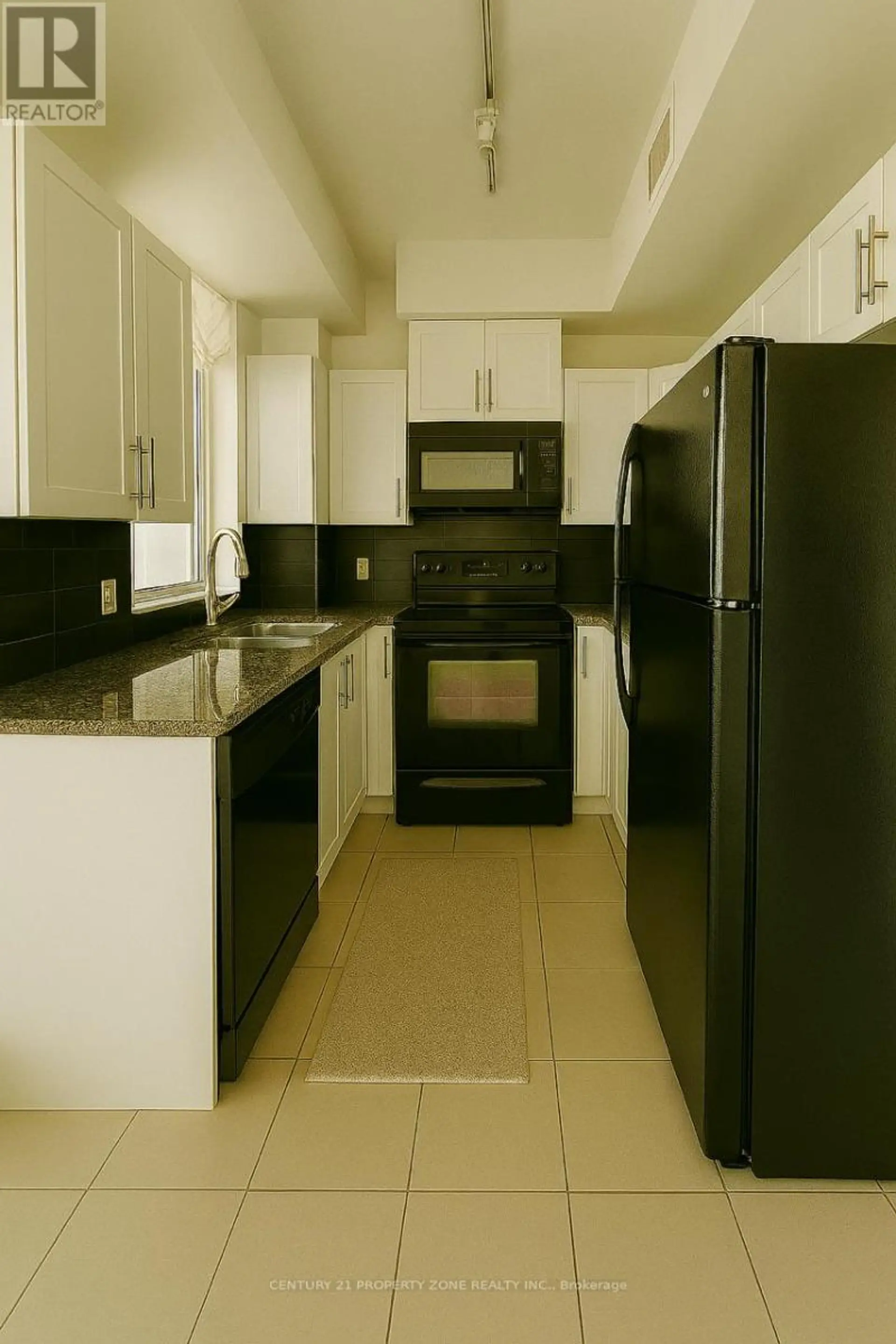 #3207 3515 KARIYA DRIVE - Image 13