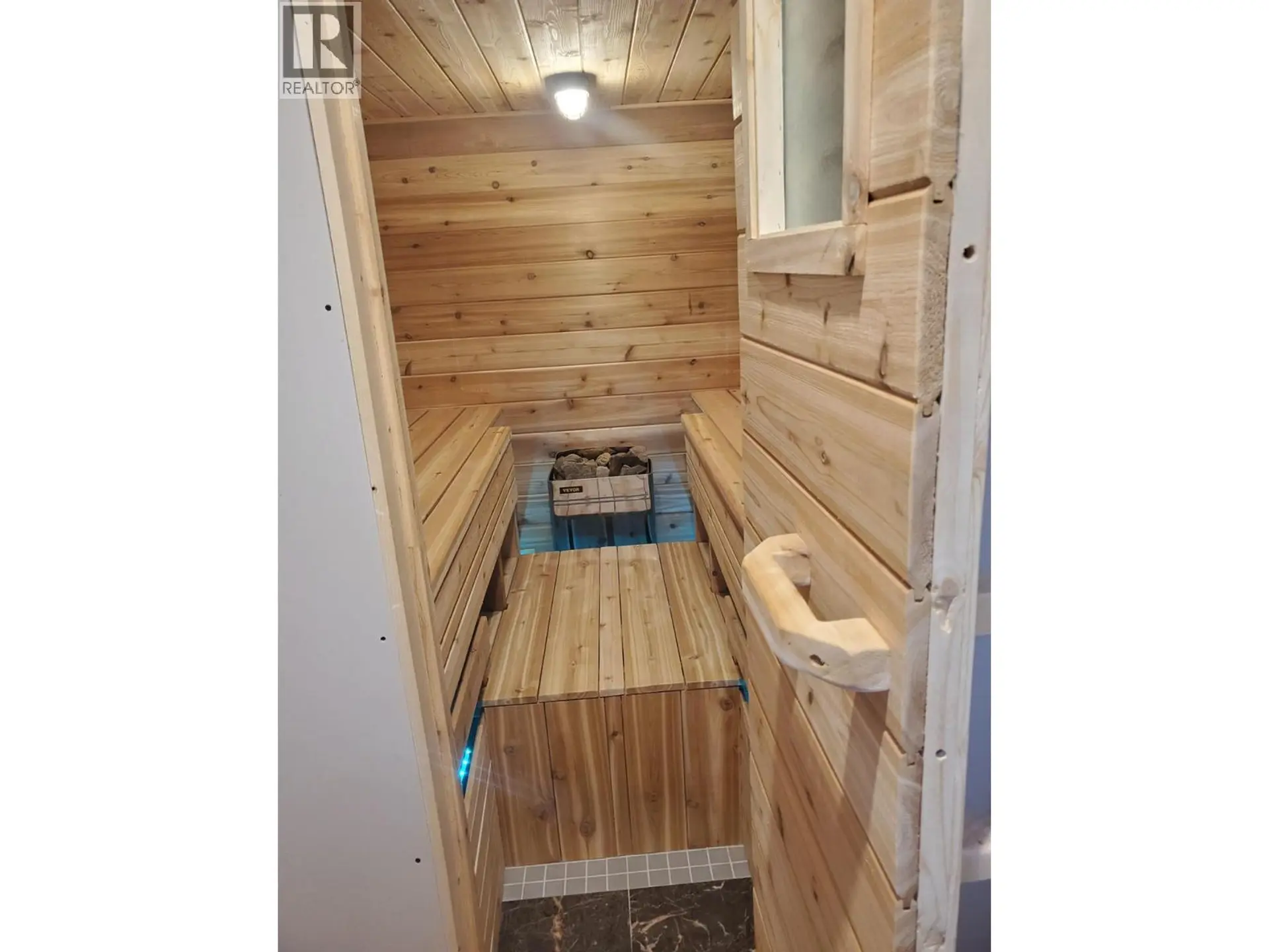 Property at 95 2nd Street NW, Nakusp, BC