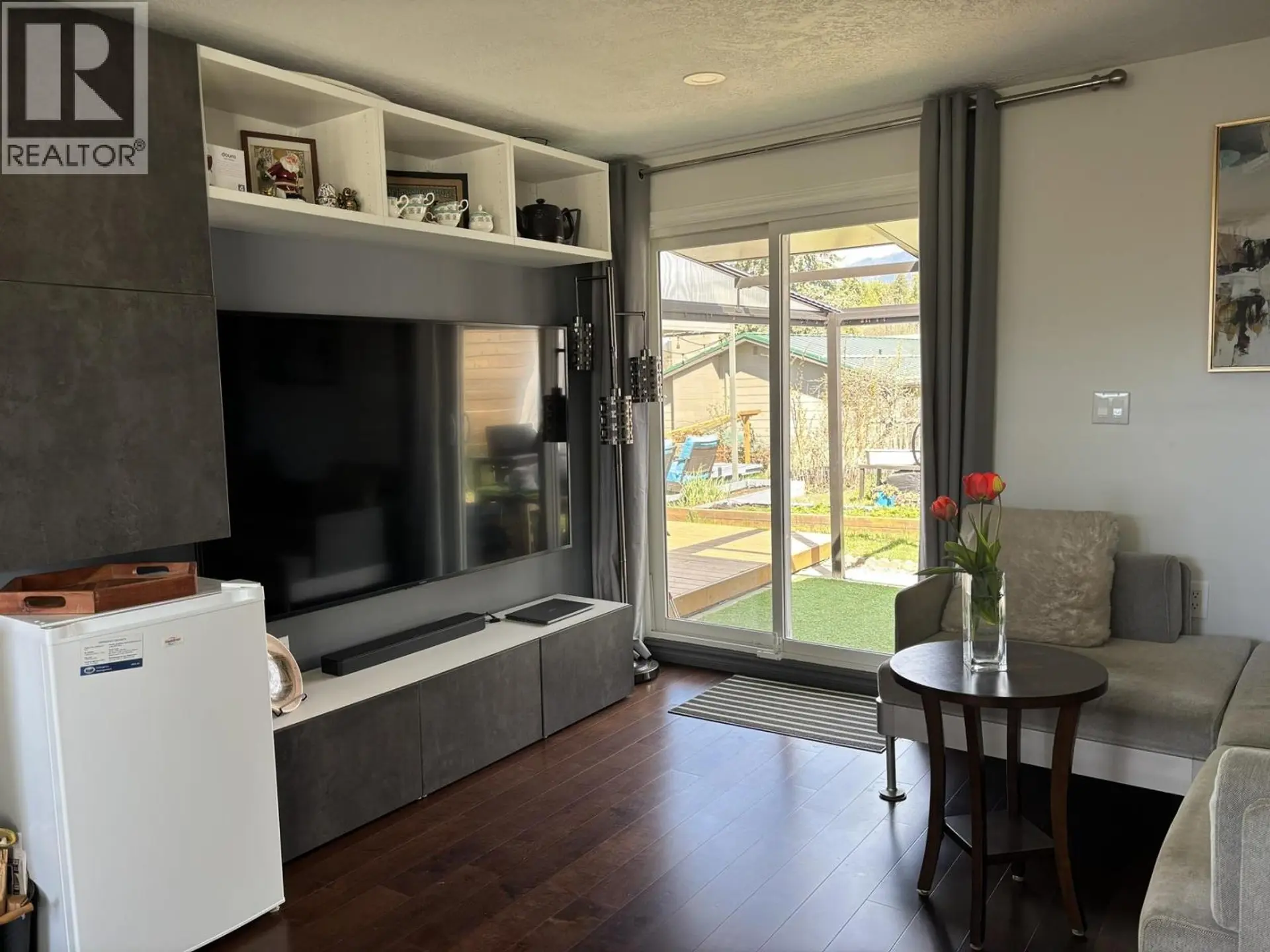 Property at 95 2nd Street NW, Nakusp, BC