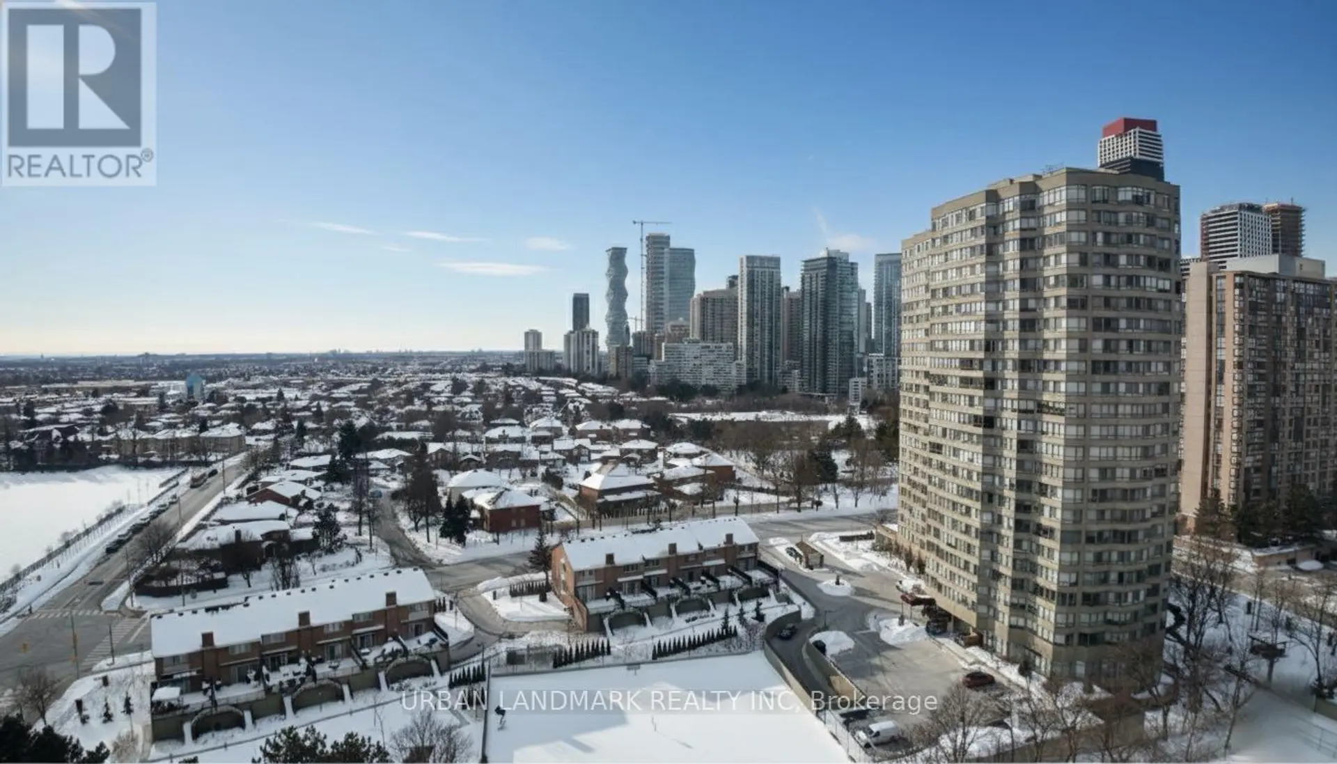 #1901 55 ELM DRIVE W - Image 2