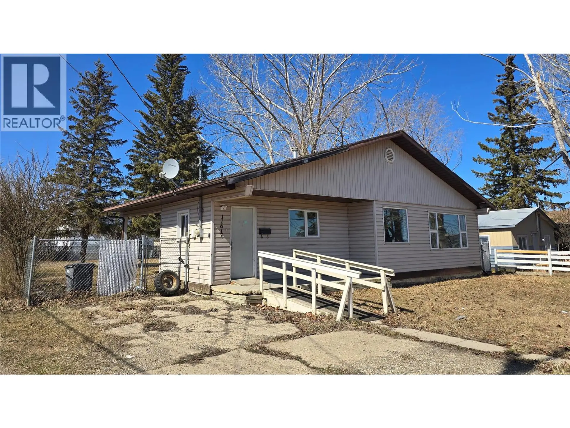 Property at 11617 9 Street, Dawson Creek, BC