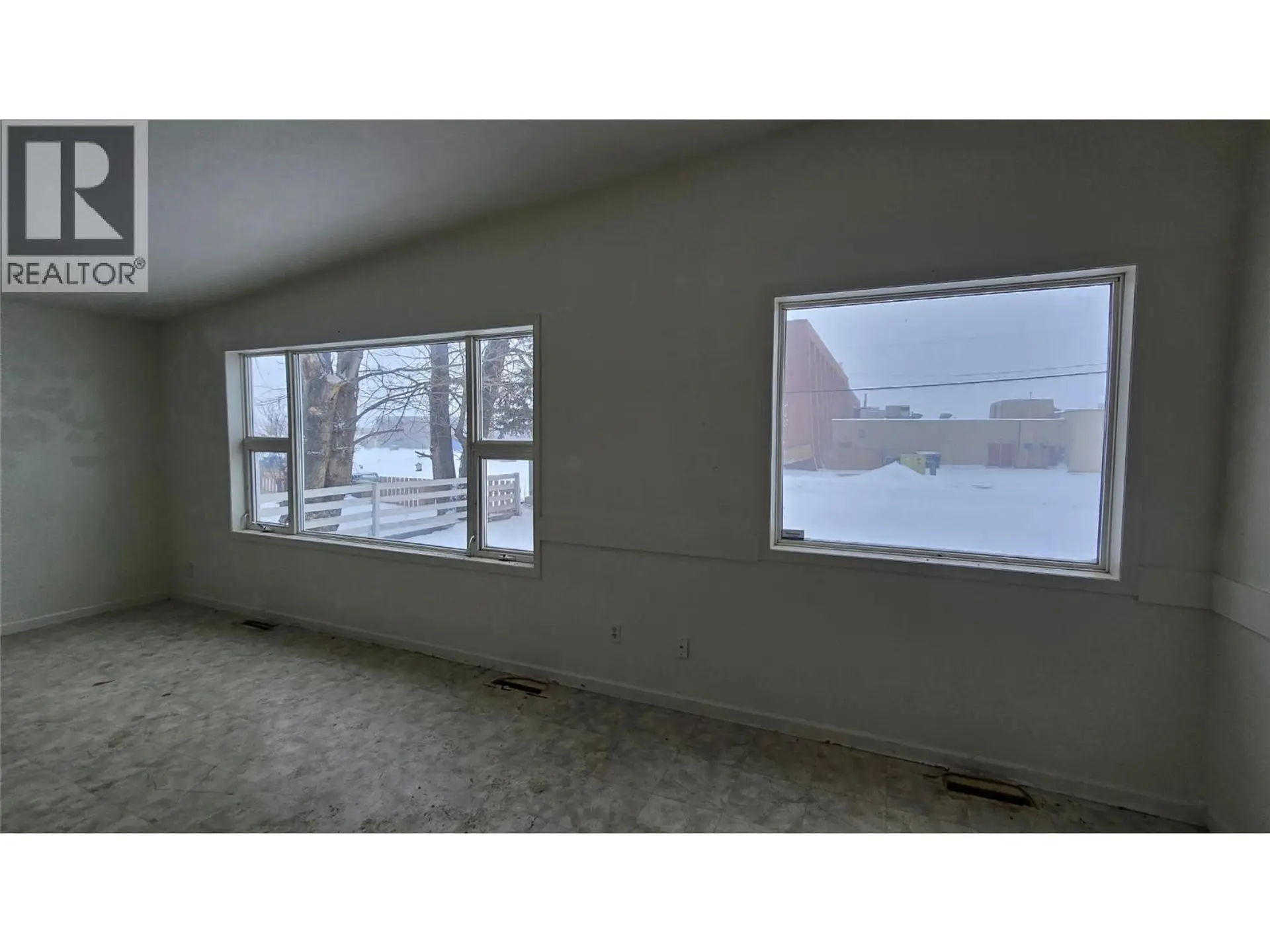 Property at 11617 9 Street, Dawson Creek, BC