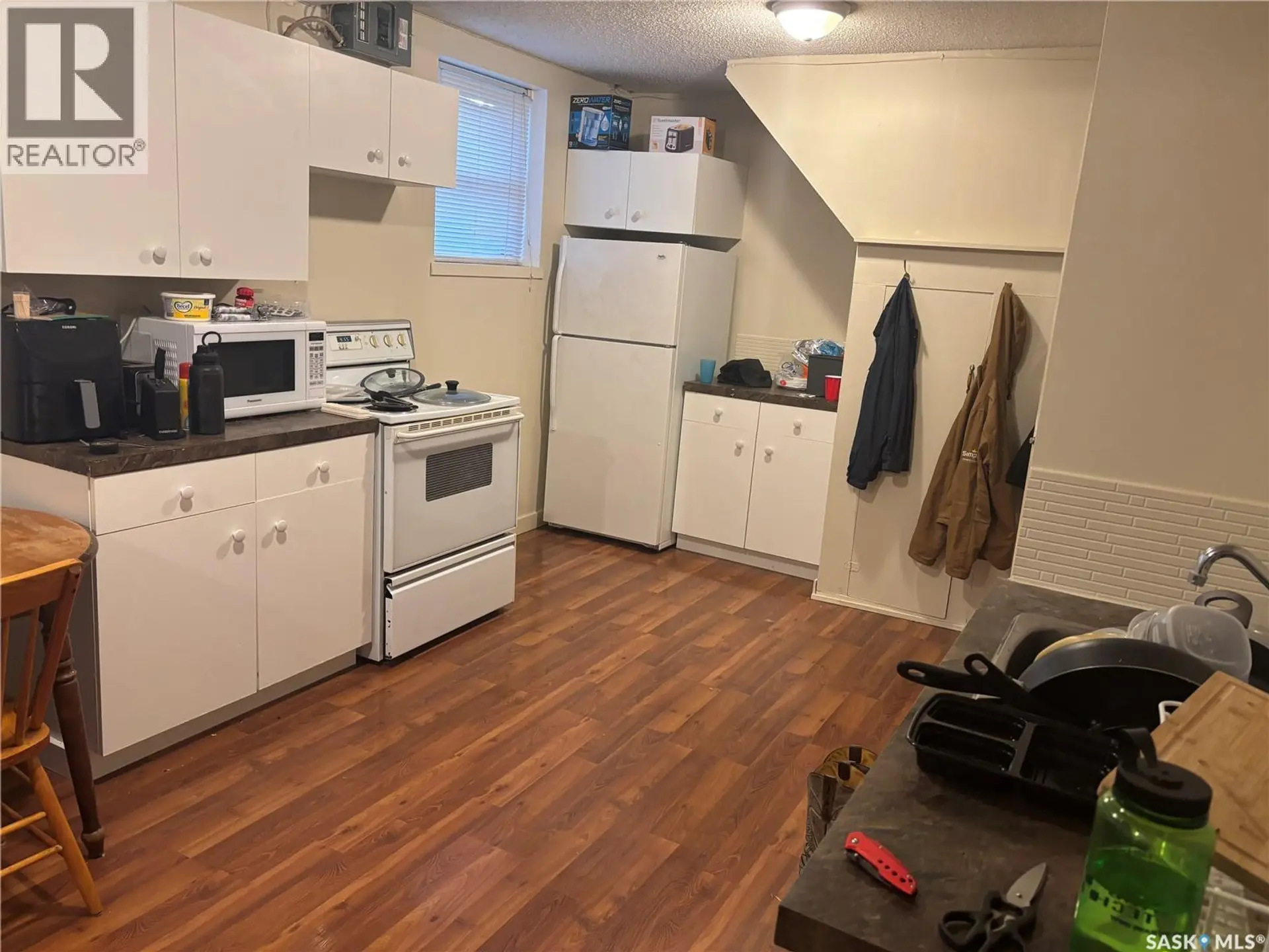 476 4th AVENUE NW - Image 17