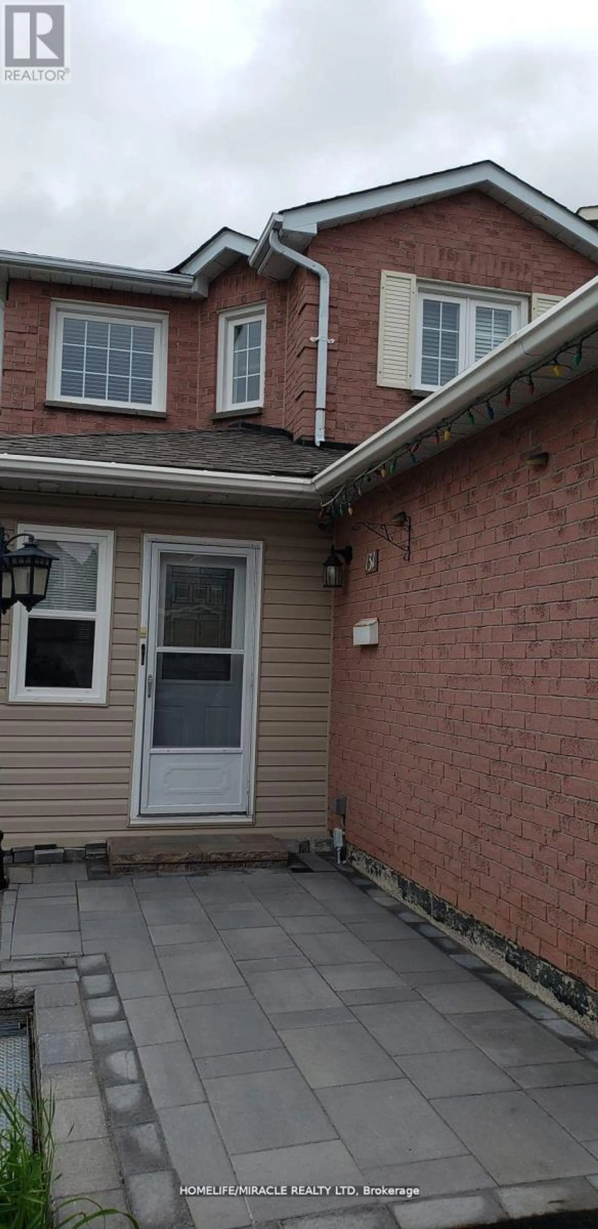 131 PLUMROSE PATHWAY - Image 14