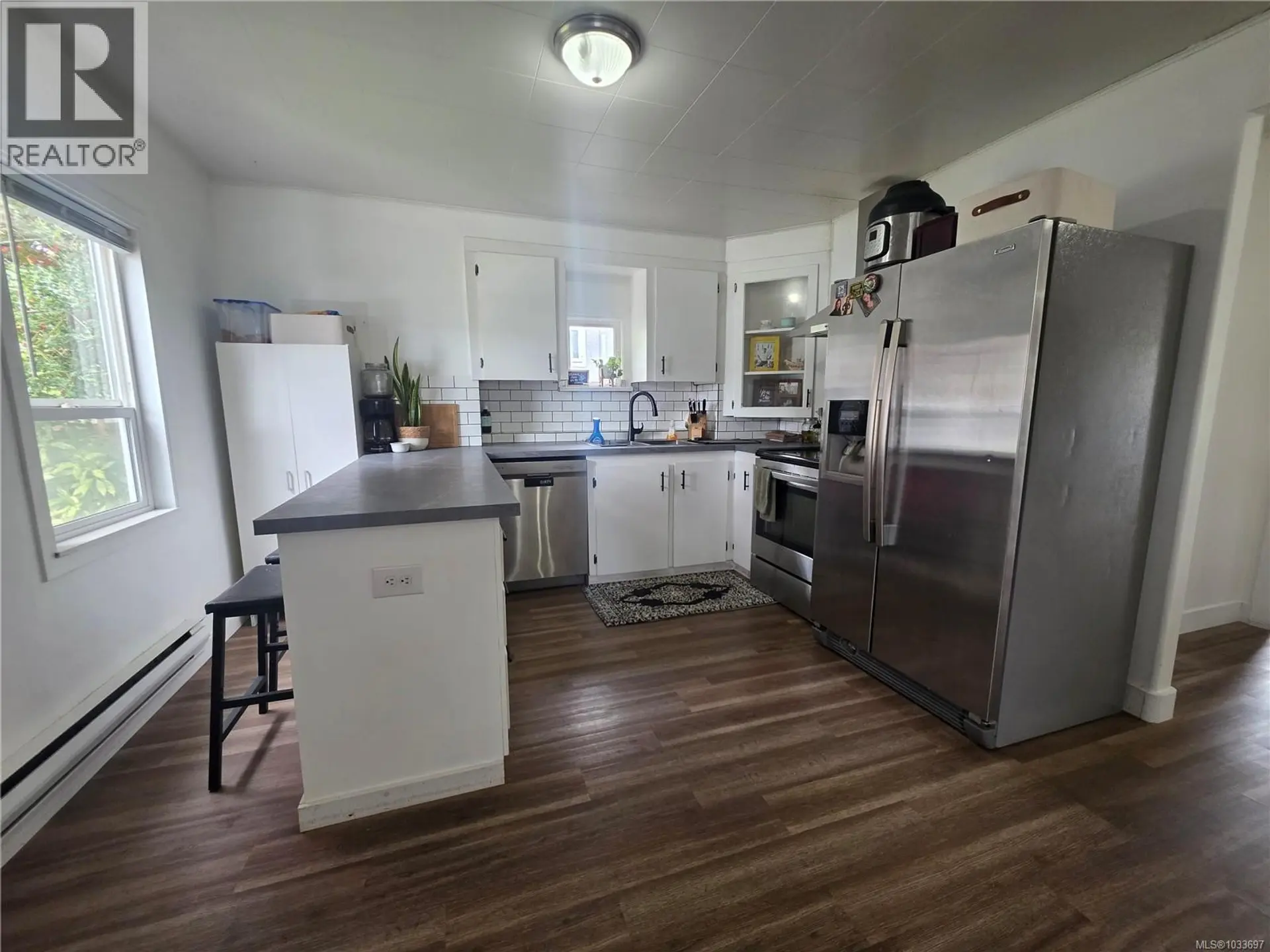 Property at 4883 Elizabeth St, Port Alberni, BC