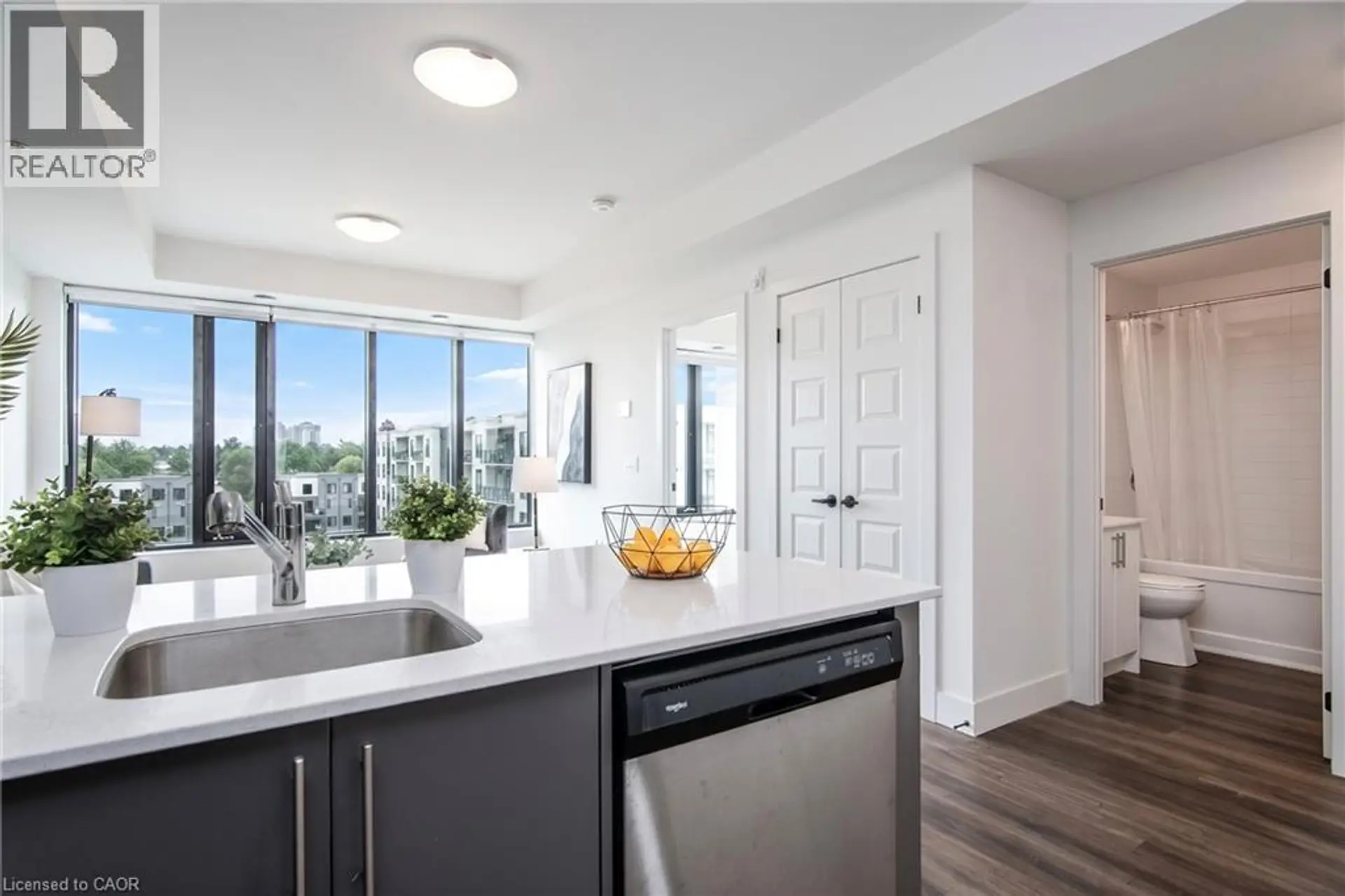 #609 103 ROGER Street - Image 9