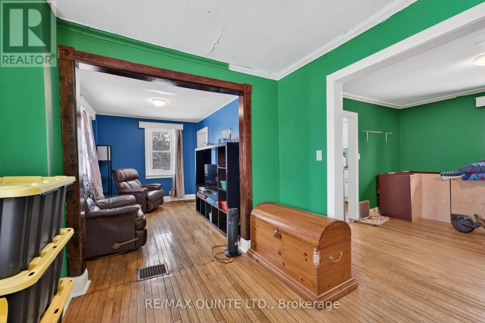 34 PRINCE OF WALES DRIVE - Image 3