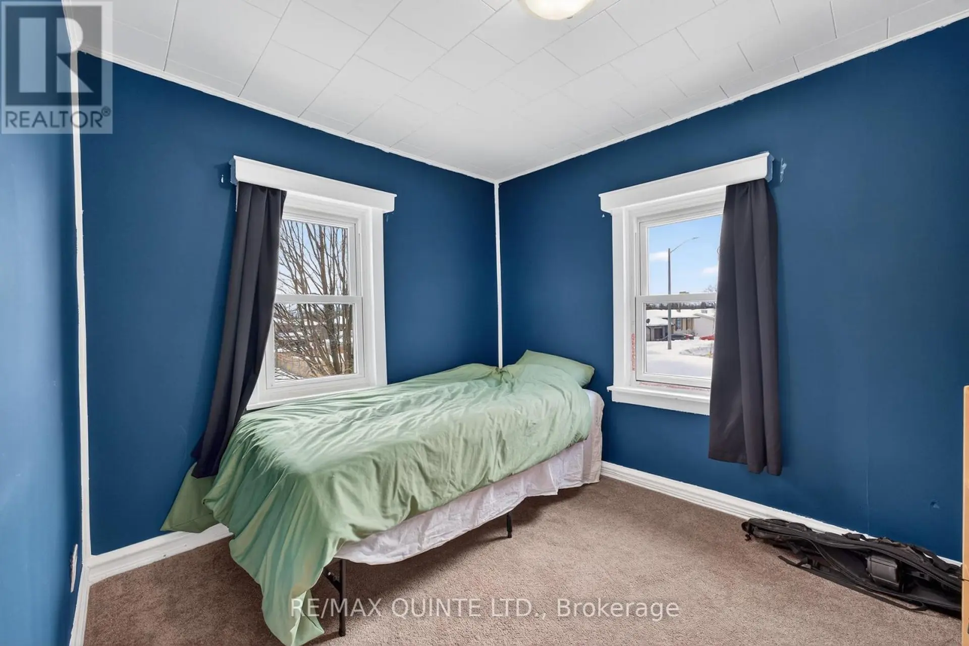 34 PRINCE OF WALES DRIVE - Image 6