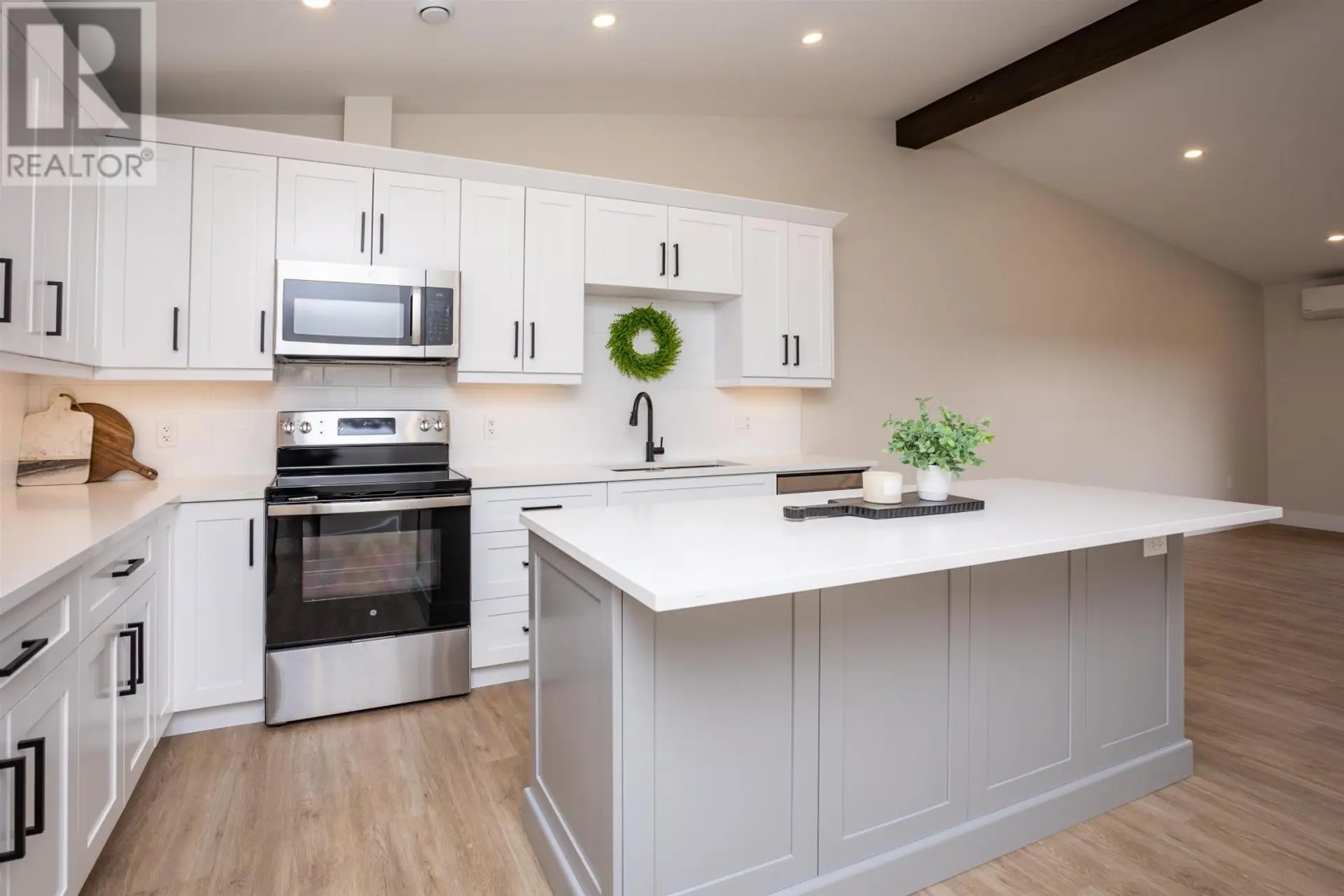 22 Samantha Lane - Image 19