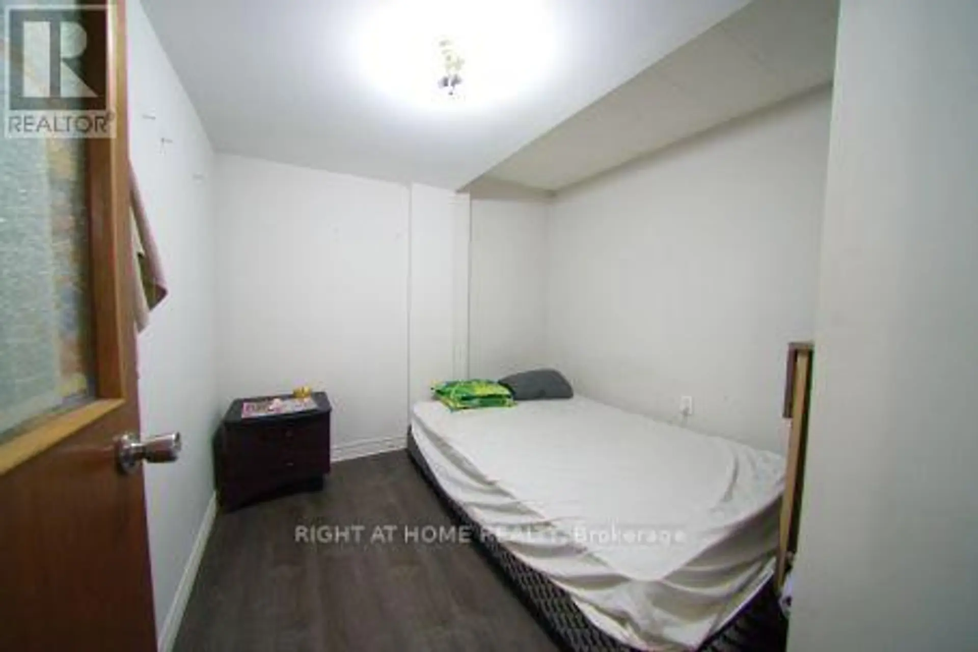 73 BUCKLAND ROAD - Image 12