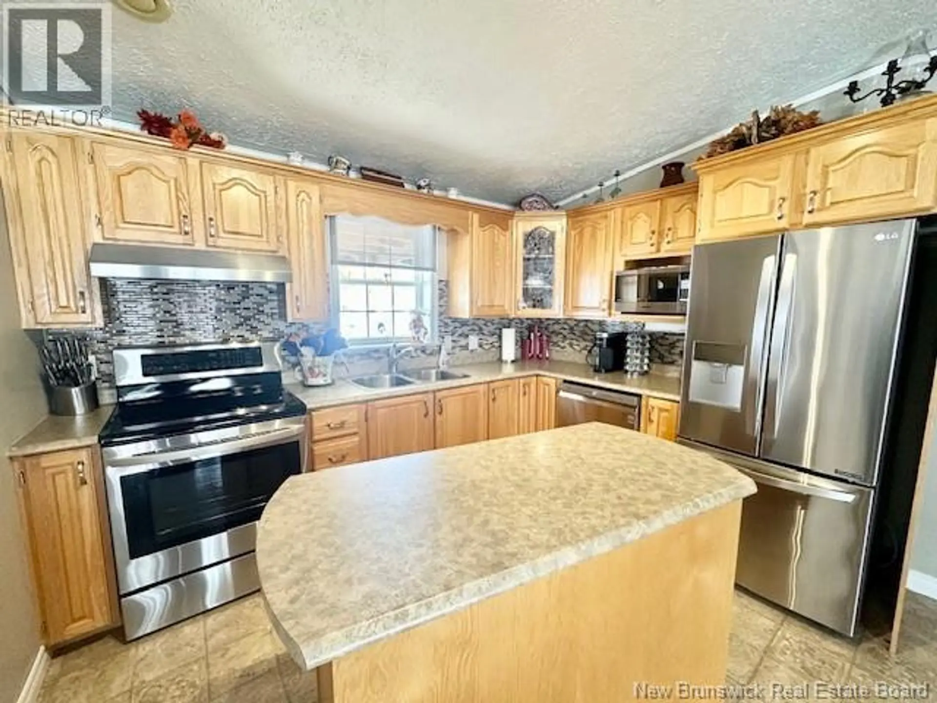 61 Maple Green Crescent - Image 4