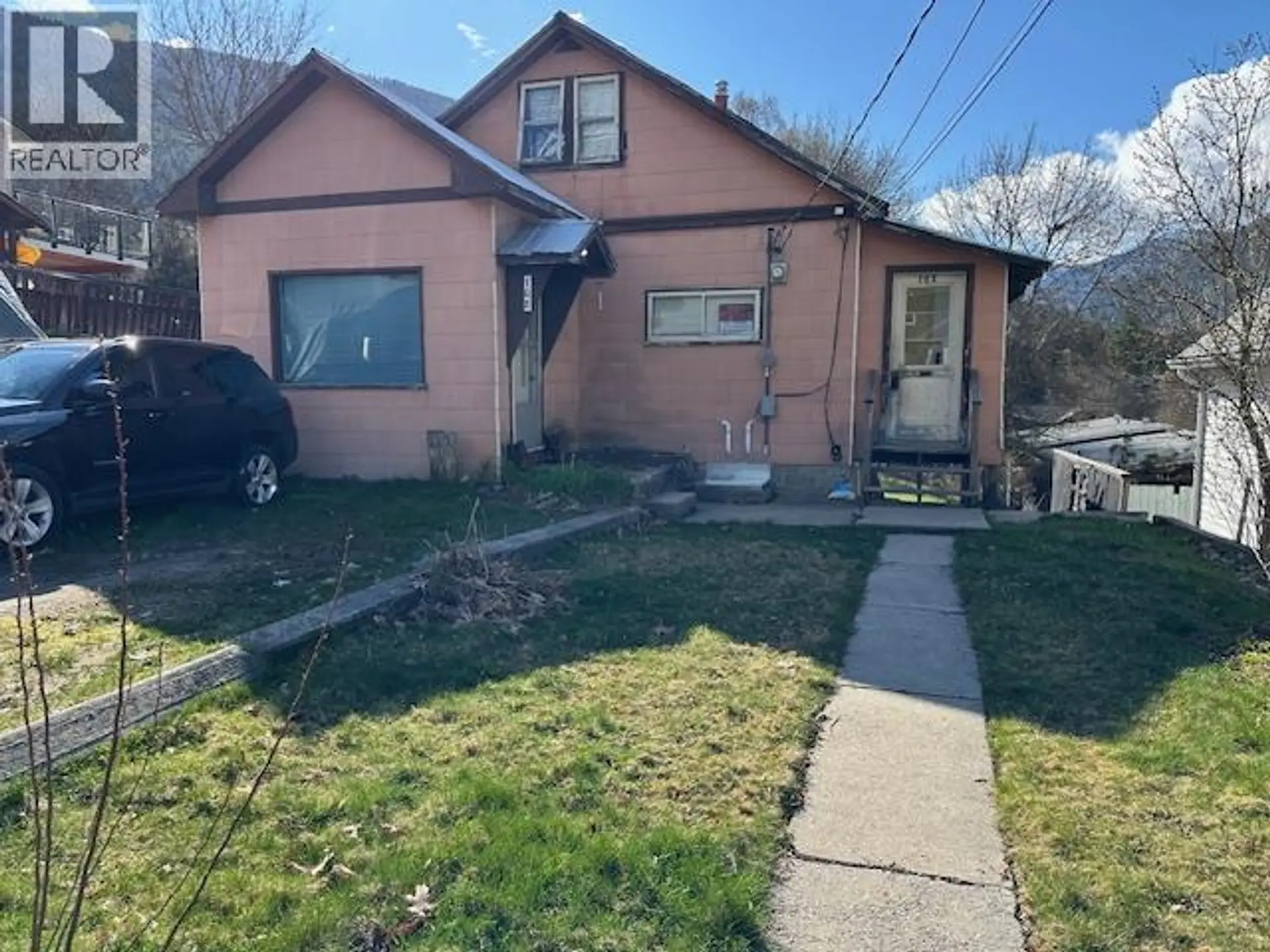 Property at 108 Richards Street, Nelson, BC