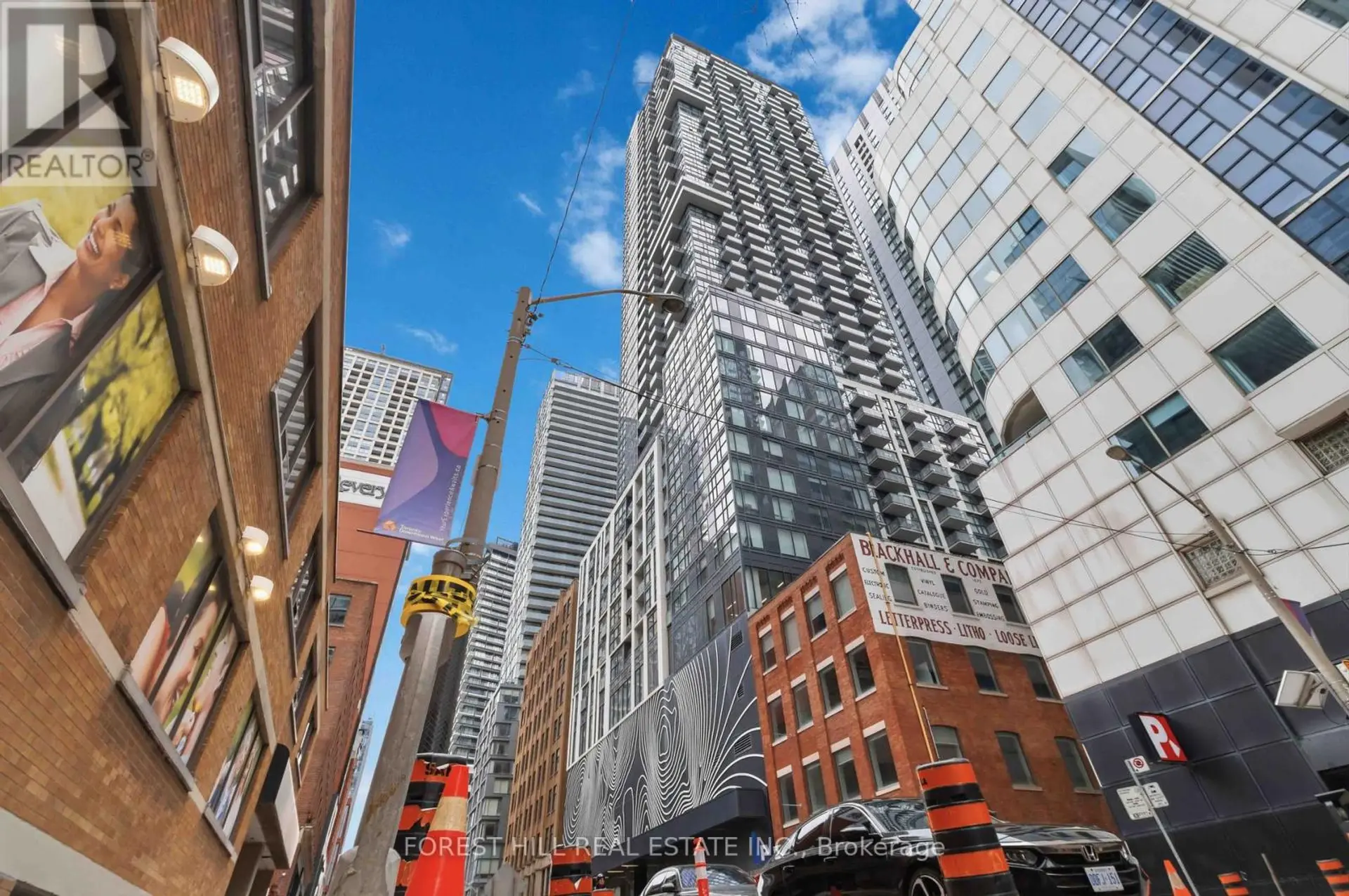 #2106 87 PETER STREET - Image 1