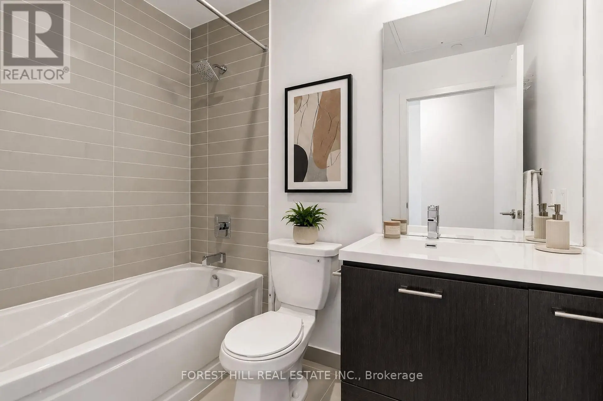 #2106 87 PETER STREET - Image 8