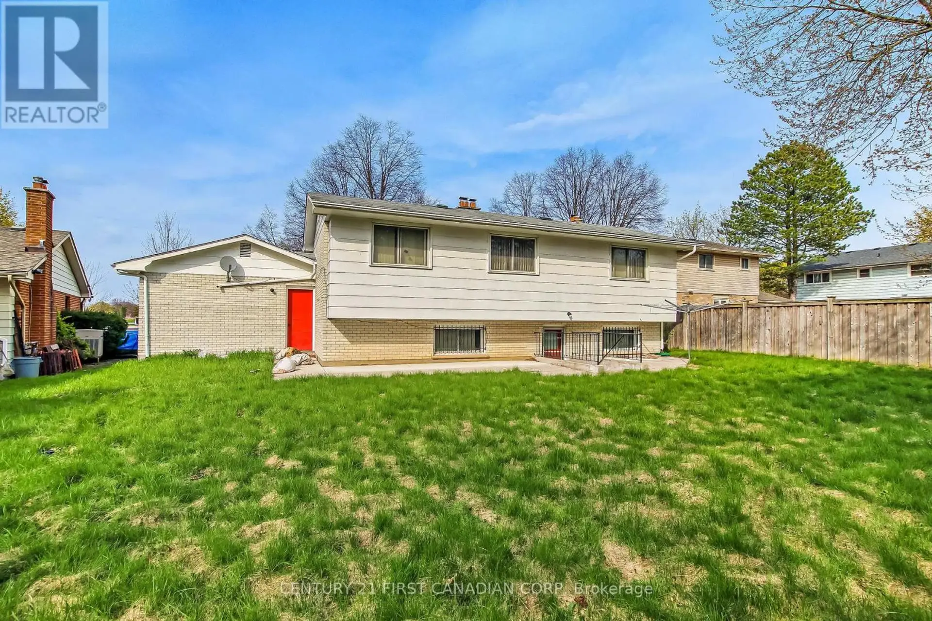 698 CHIDDINGTON AVENUE - Image 19