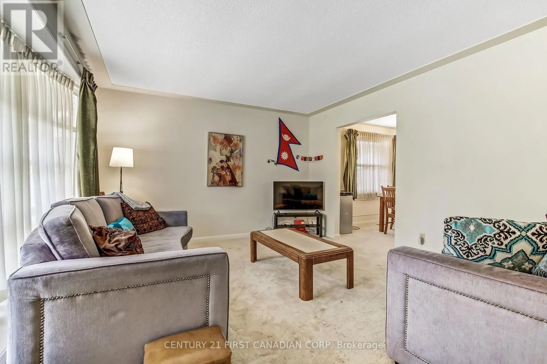 698 CHIDDINGTON AVENUE - Image 3