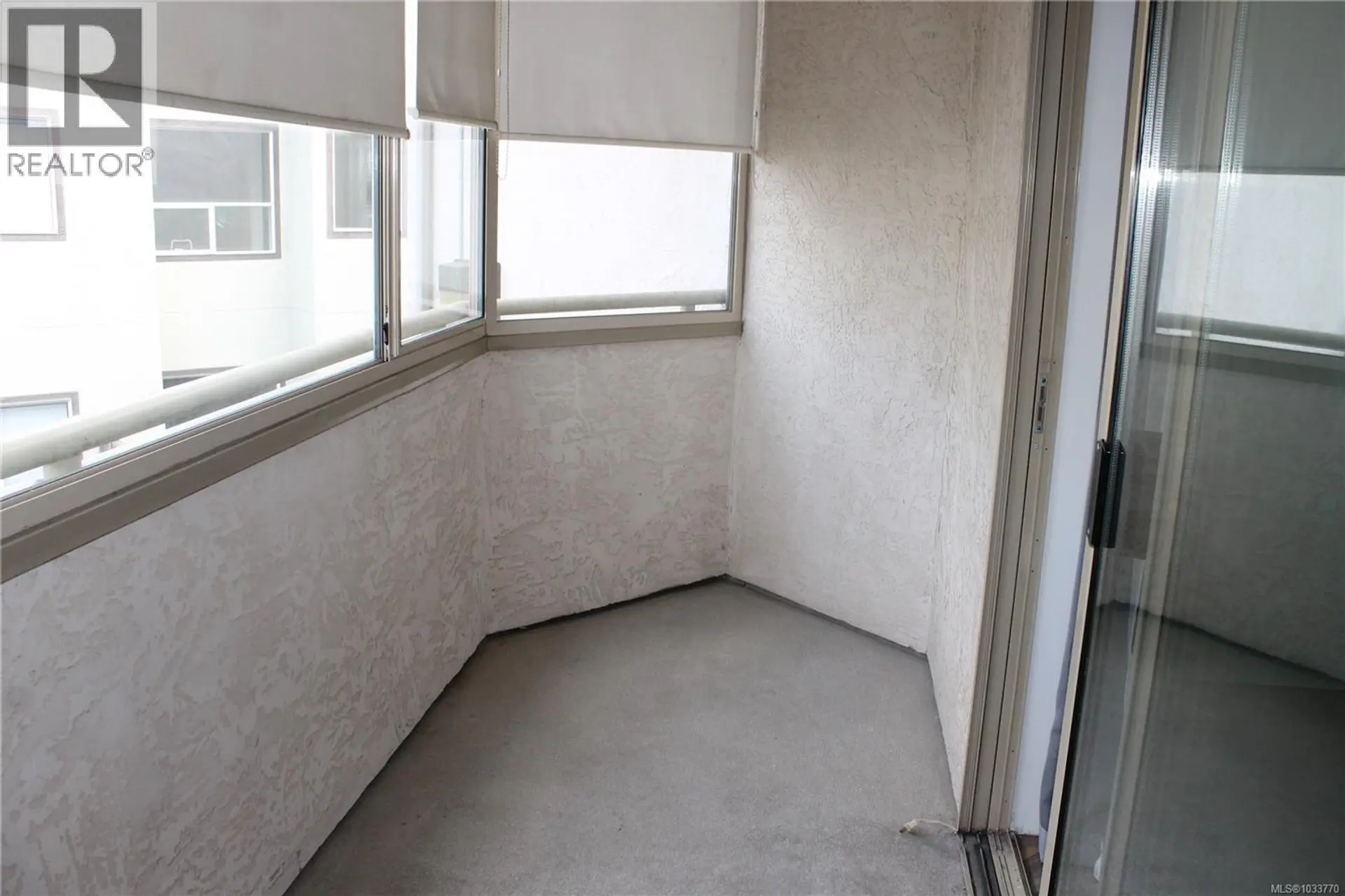 #203 300 Bundock Ave - Image 15