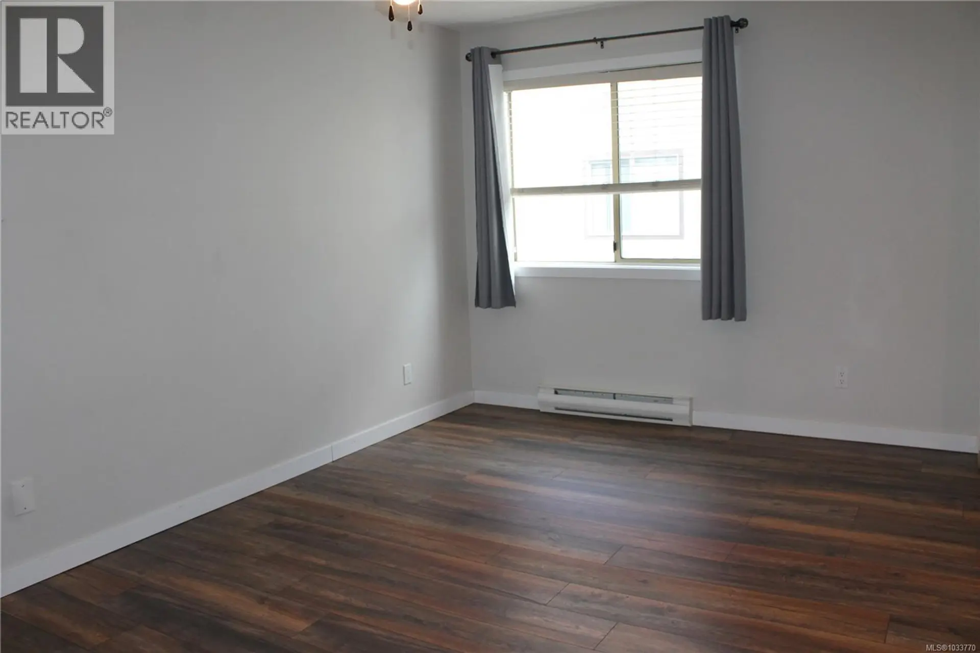#203 300 Bundock Ave - Image 8