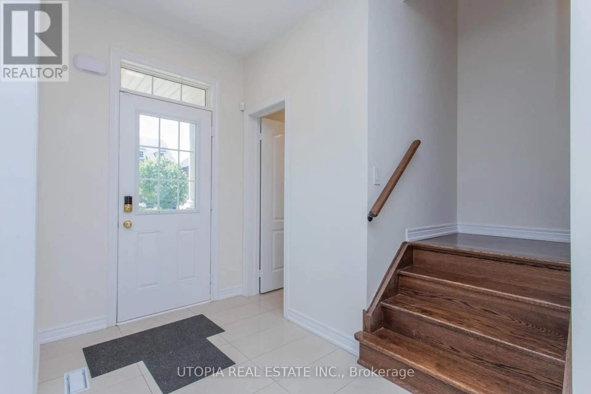 5409 TENTH LINE W - Image 2