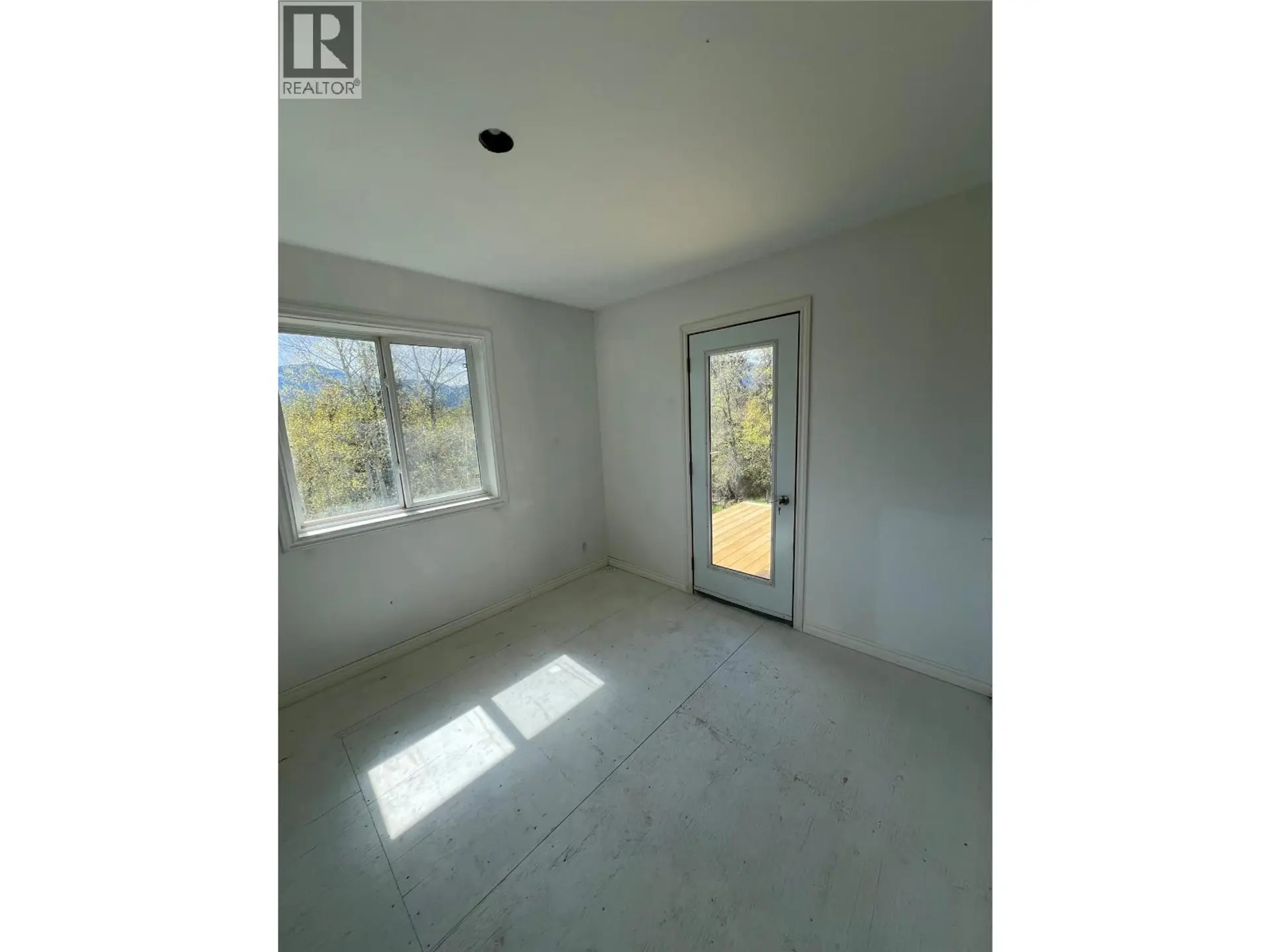 Property at 5423 3A Highway, Wynndel, BC