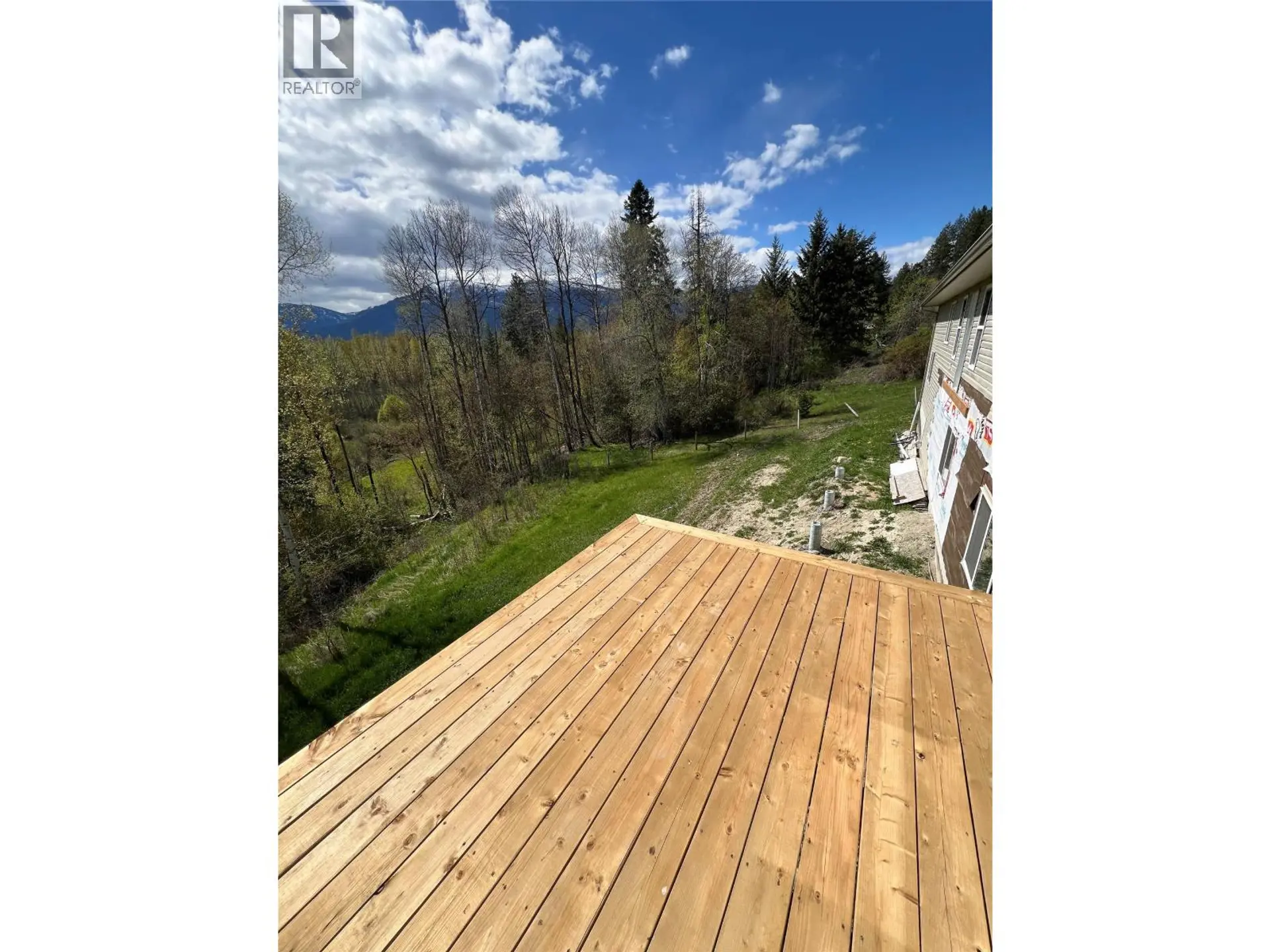 Property at 5423 3A Highway, Wynndel, BC