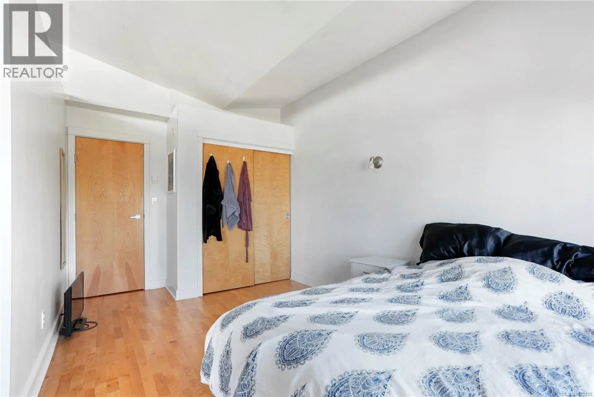 Property at #402 1155 Yates St, Victoria, BC