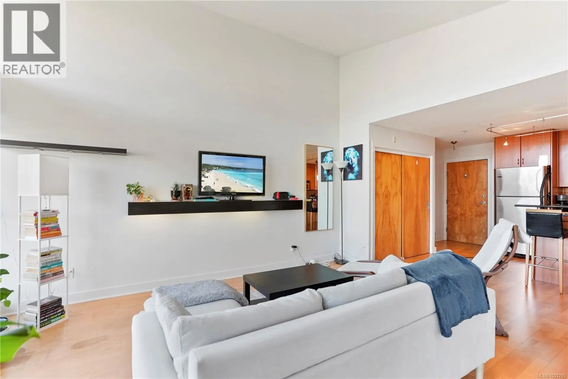 Property at #402 1155 Yates St, Victoria, BC