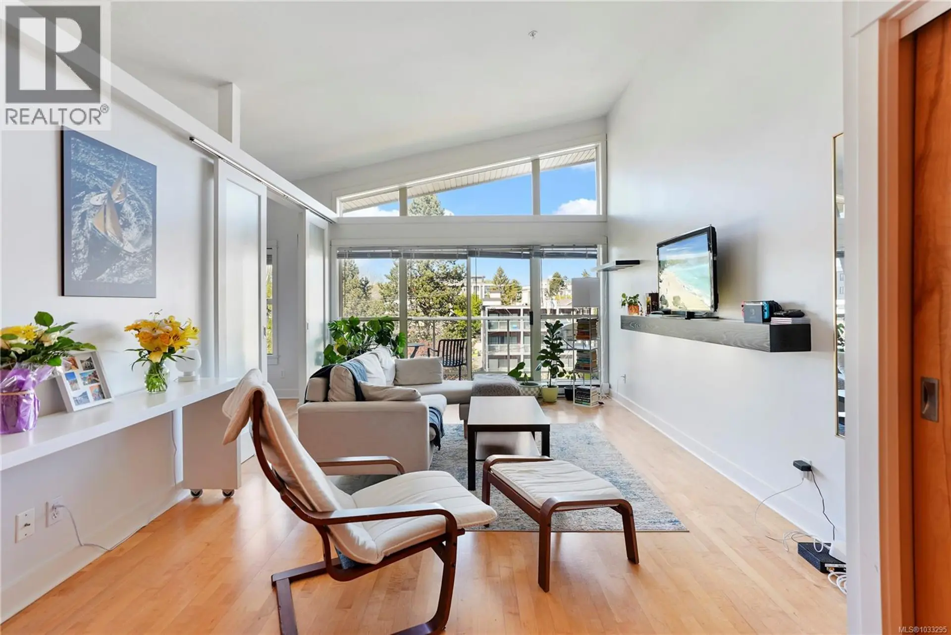 Property at #402 1155 Yates St, Victoria, BC