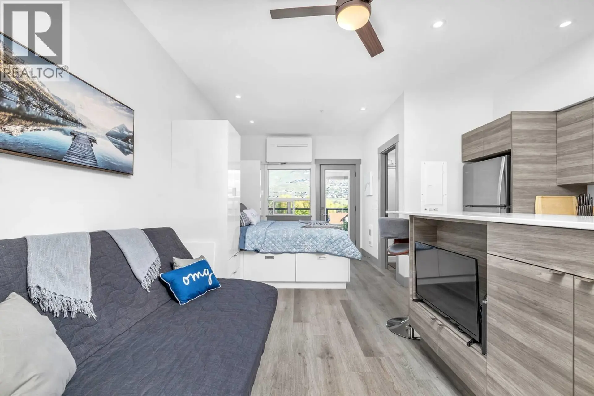 Property at #406 2555 Lakeshore Road, Vernon, BC