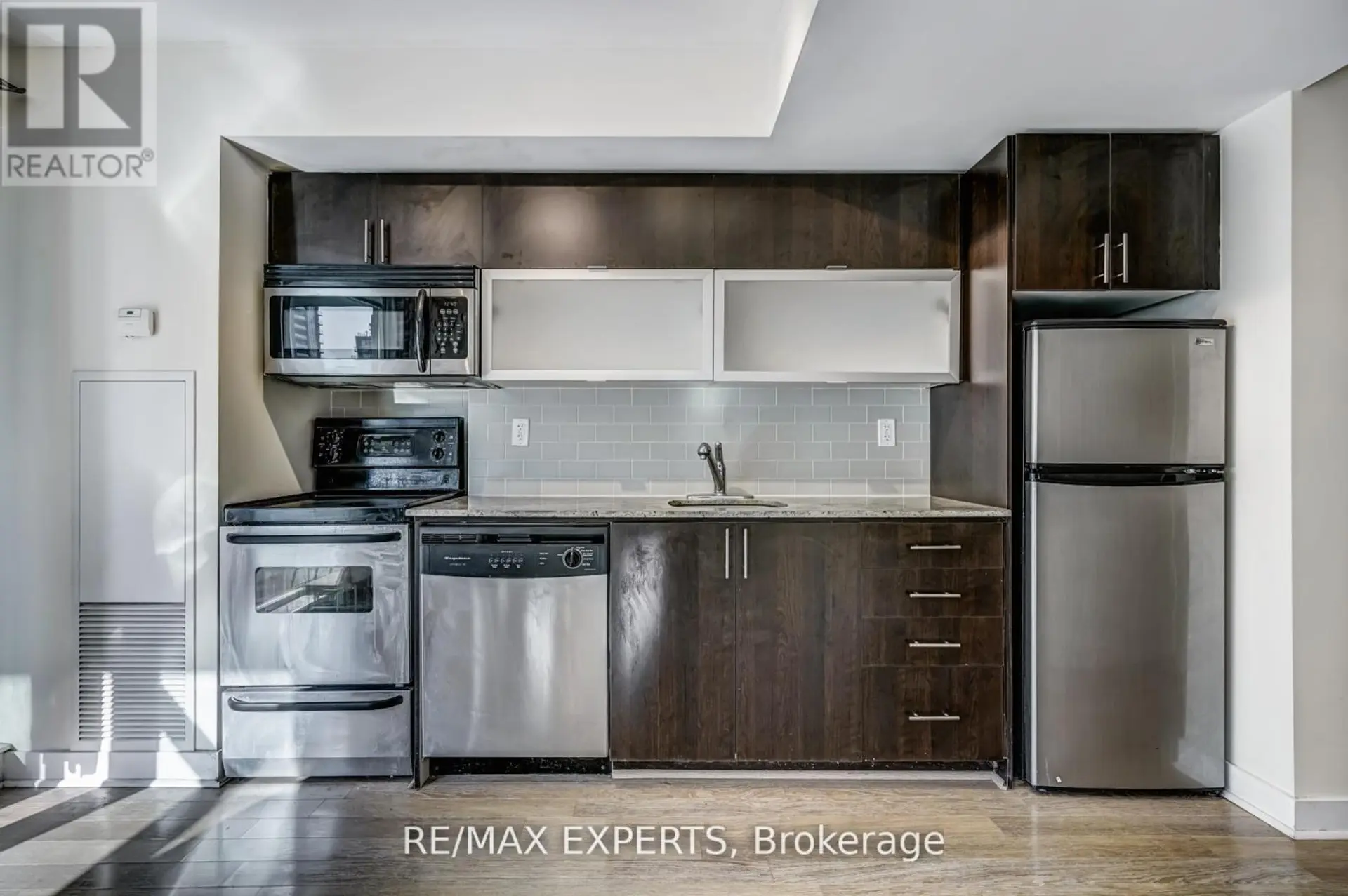 #801 80 WESTERN BATTERY ROAD - Image 6