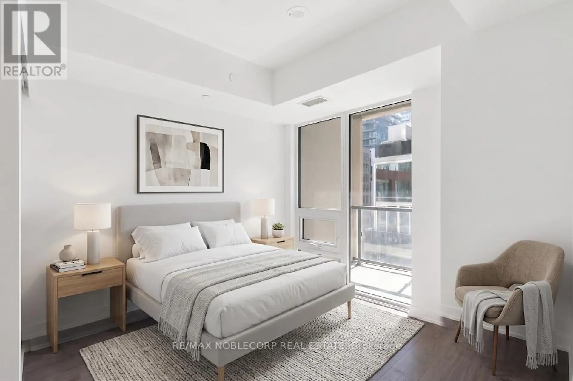 #712 108 PETER STREET - Image 11