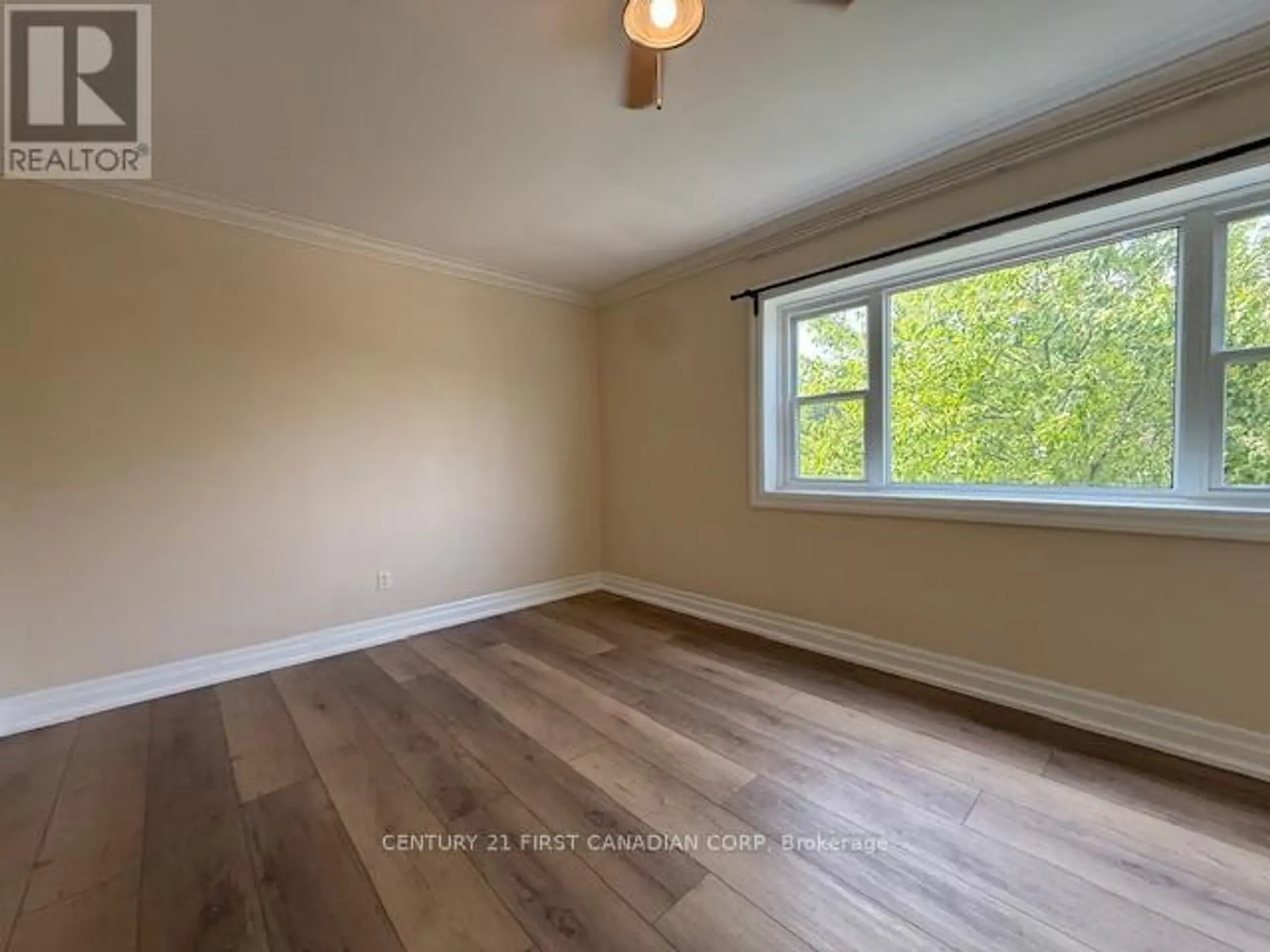 #401 570 WILLIAM STREET - Image 14