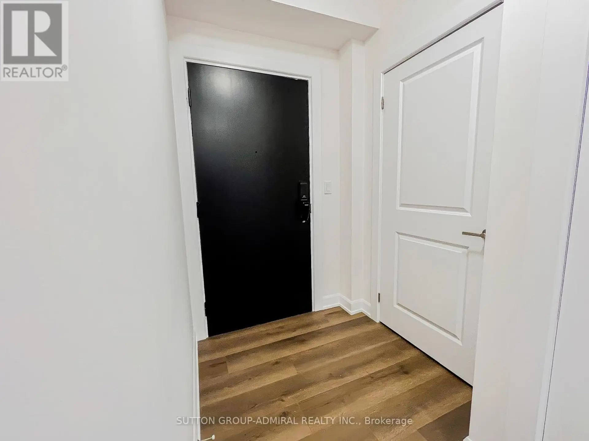#1307 3220 WILLIAM COLTSON AVENUE - Image 6